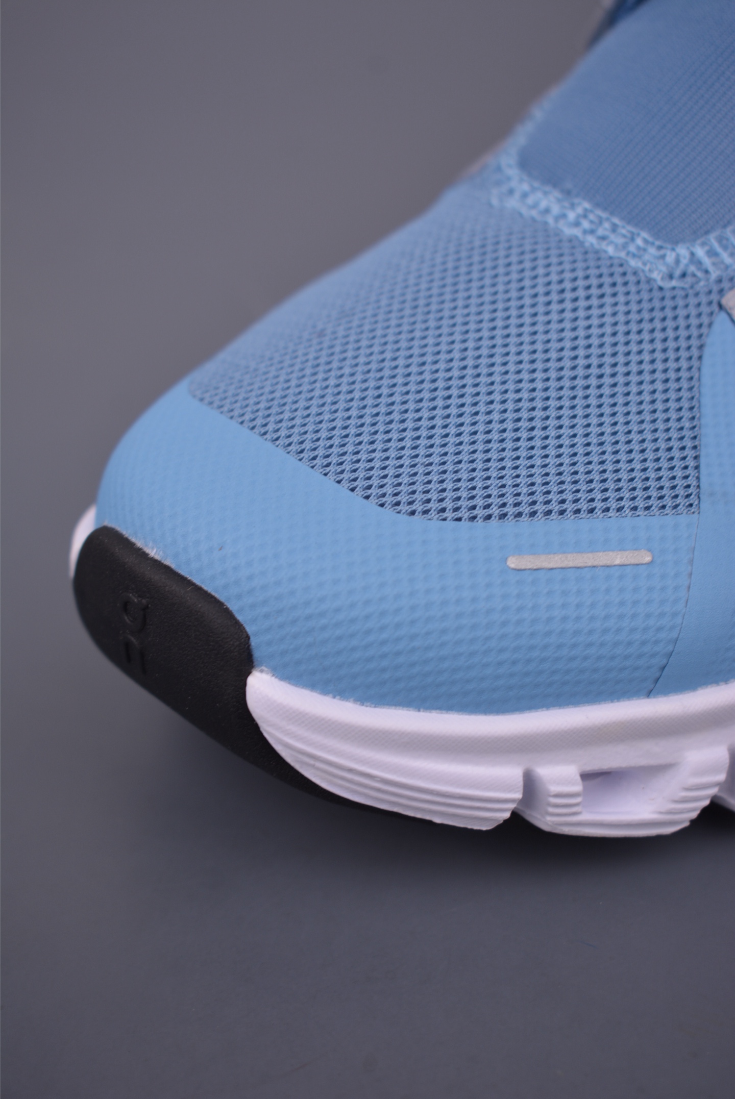 180 On昂跑 Cloudtilt Loever 2 户外街头机能风跑步鞋 3MF10071508-Chinese UA Cheap High Quatity Brand Clothes Bags handbags Sneakers wholesale wholesaler seller from China Factory suppliers Fashion Clothing Shoes best Quality Beautiful Price 180 On昂跑 Cloudtilt Loever 2 户外街头机能风跑步鞋 3MF10071508