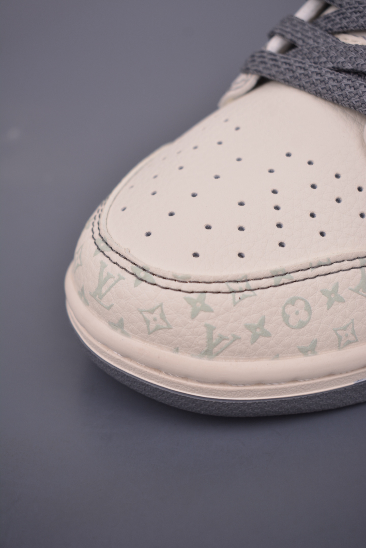 280 Nike SB Dunk Low LV联名 YX5066-366-Chinese UA Cheap High Quatity Brand Clothes Bags handbags Sneakers wholesale wholesaler seller from China Factory suppliers Fashion Clothing Shoes best Quality Beautiful Price 280 Nike SB Dunk Low LV联名 YX5066-366