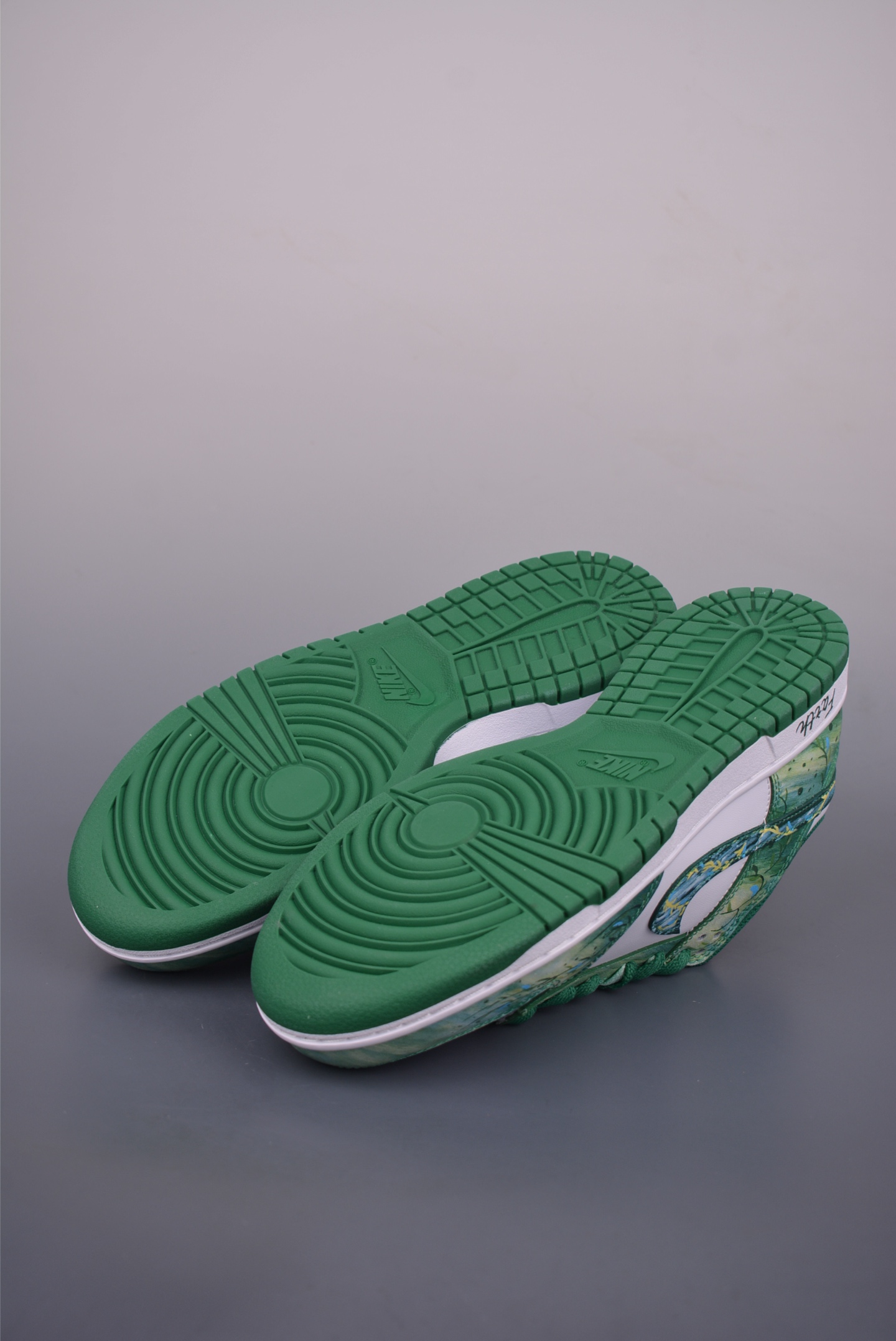 280 Nike SB Dunk Low 炽蓝仙野 HF5441-101-Chinese UA Cheap High Quatity Brand Clothes Bags handbags Sneakers wholesale wholesaler seller from China Factory suppliers Fashion Clothing Shoes best Quality Beautiful Price 280 Nike SB Dunk Low 炽蓝仙野 HF5441-101