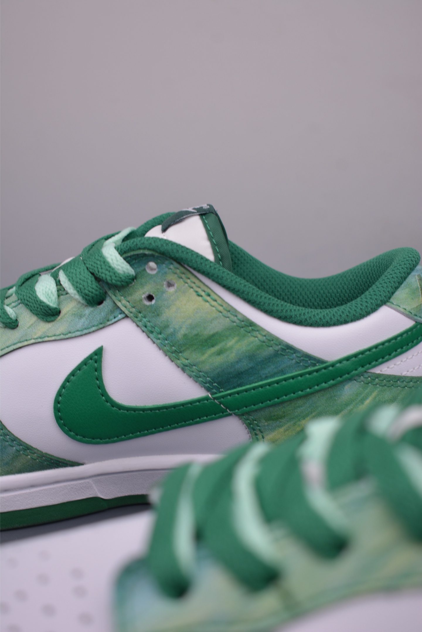 280 Nike SB Dunk Low 炽蓝仙野 HF5441-101-Chinese UA Cheap High Quatity Brand Clothes Bags handbags Sneakers wholesale wholesaler seller from China Factory suppliers Fashion Clothing Shoes best Quality Beautiful Price 280 Nike SB Dunk Low 炽蓝仙野 HF5441-101