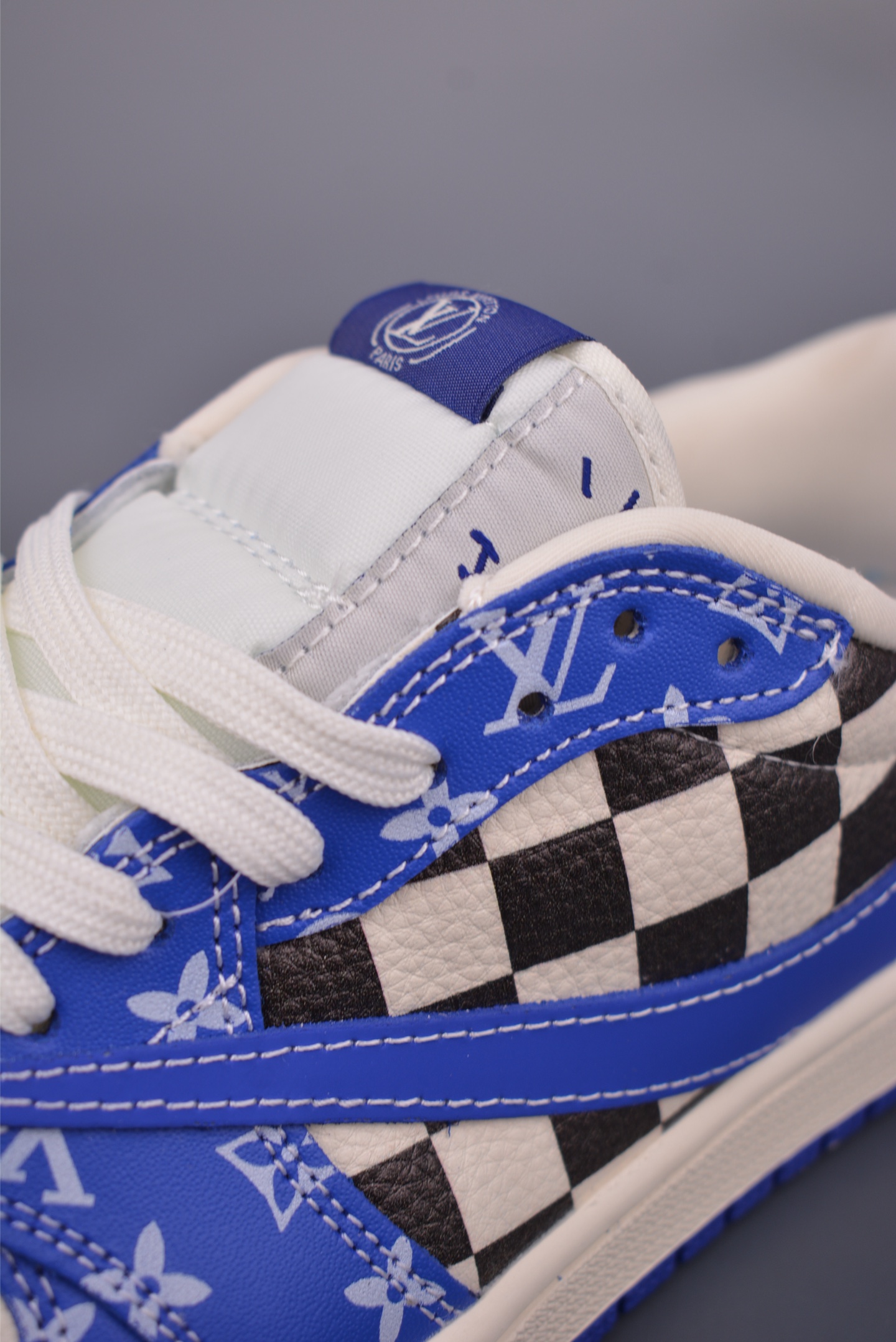 280 Fragment x Travis Scott x LV Air Jordan 1 Low 三方联名倒钩 XQ1979-003-Chinese UA Cheap High Quatity Brand Clothes Bags handbags Sneakers wholesale wholesaler seller from China Factory suppliers Fashion Clothing Shoes best Quality Beautiful Price 280 Fragment x Travis Scott x LV Air Jordan 1 Low 三方联名倒钩 XQ1979-003