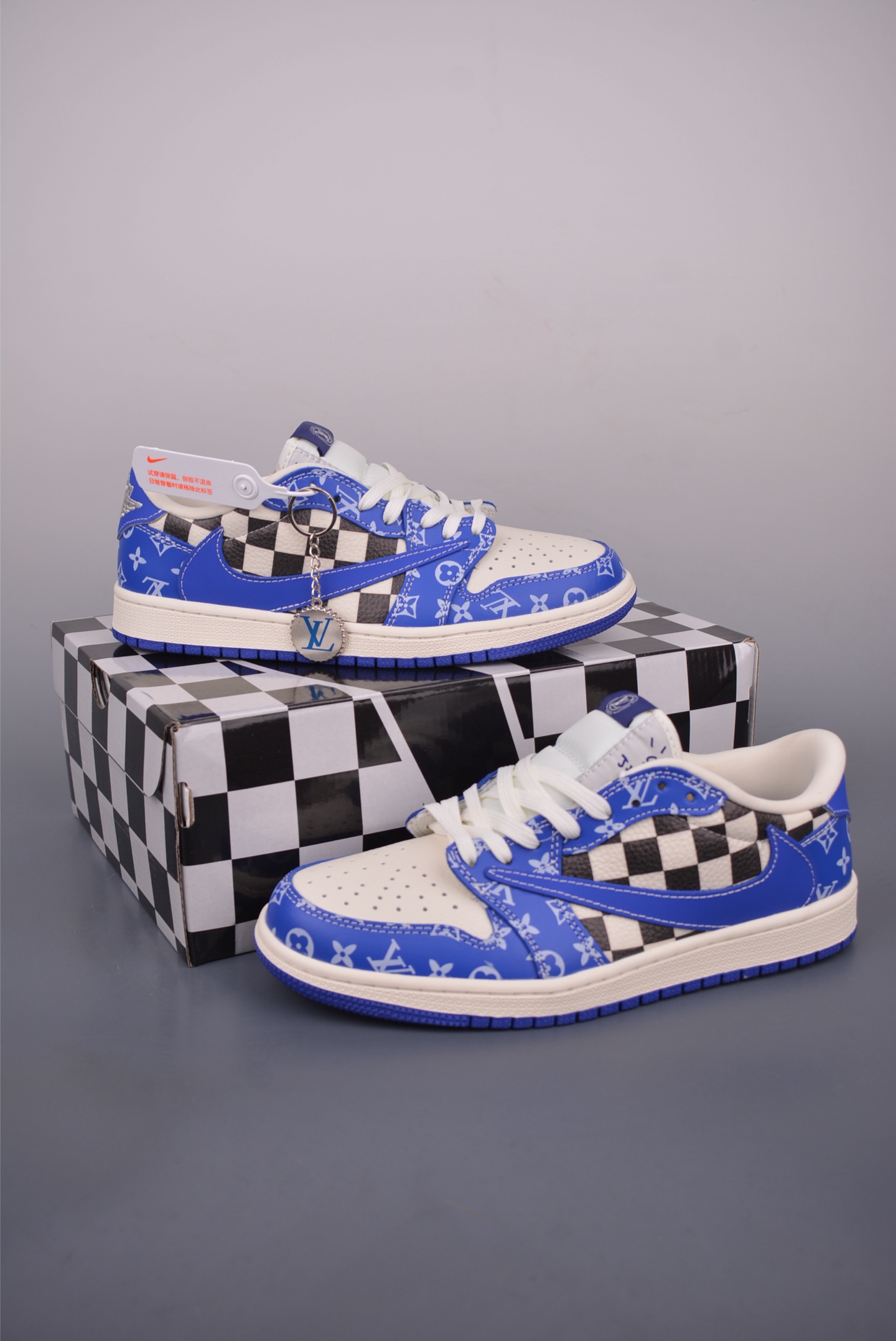 280 Fragment x Travis Scott x LV Air Jordan 1 Low 三方联名倒钩 XQ1979-003-Chinese UA Cheap High Quatity Brand Clothes Bags handbags Sneakers wholesale wholesaler seller from China Factory suppliers Fashion Clothing Shoes best Quality Beautiful Price 280 Fragment x Travis Scott x LV Air Jordan 1 Low 三方联名倒钩 XQ1979-003