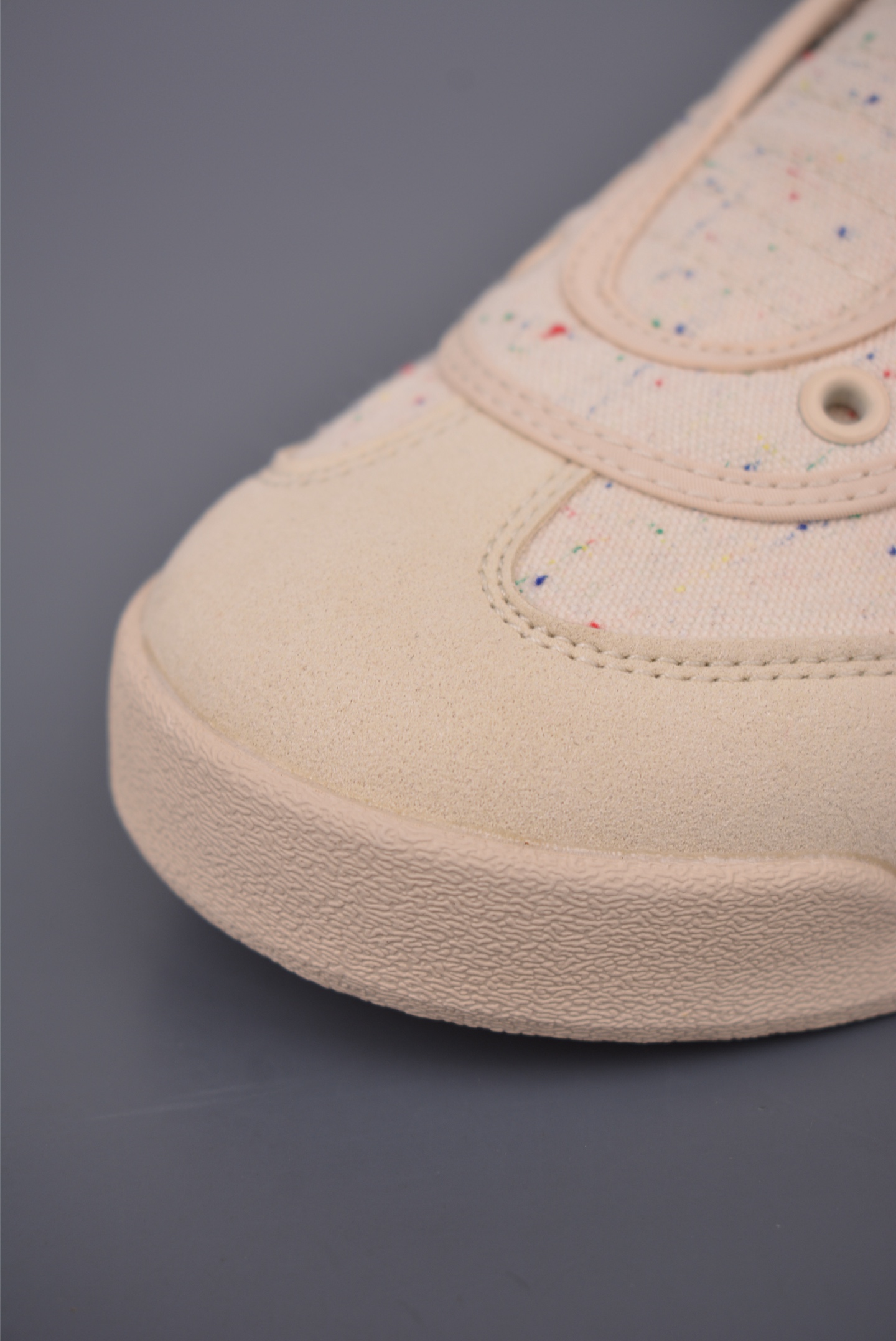 Descente Chron Tempo Replica Sneakers - Breathable Canvas Slip-On Shoes 6 i1752084494040 8673 0 5