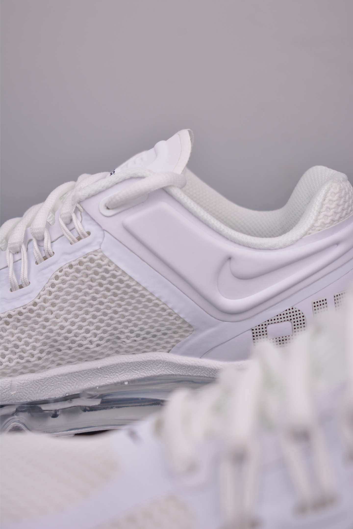 Nike Air Max 2013: Retro Cushioned Running Shoes with Full-Length Air Max 9 i1752085190536 218 0 7