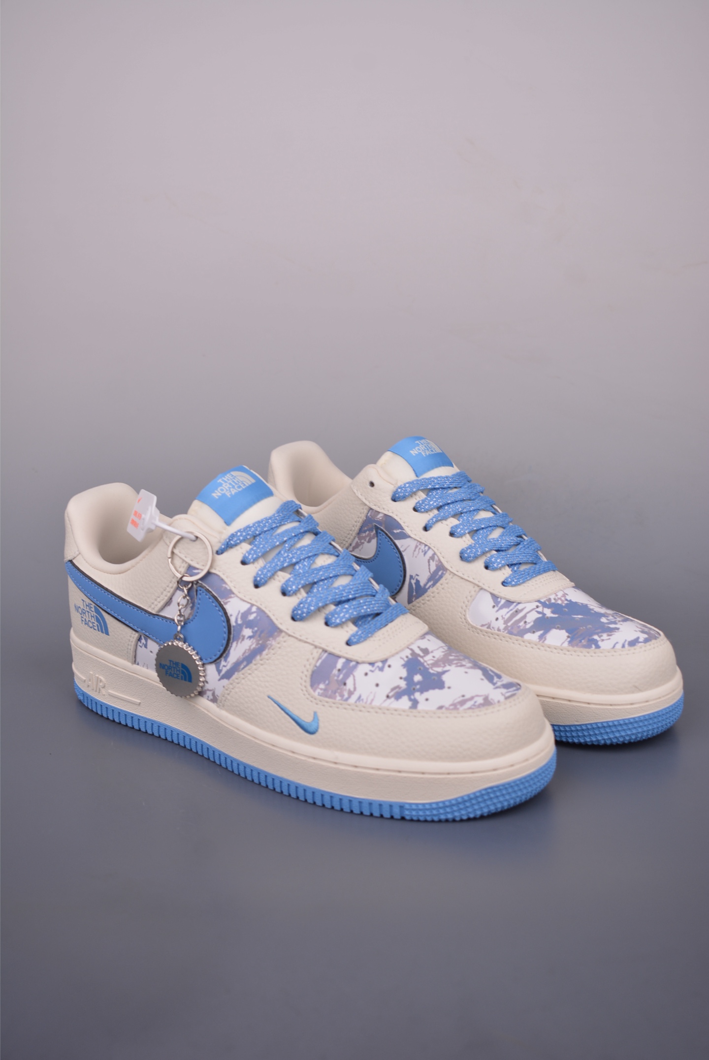 Nike Air Force 1 Low x The North Face Collab Sneakers 1 i1752085337566 2855 0 0