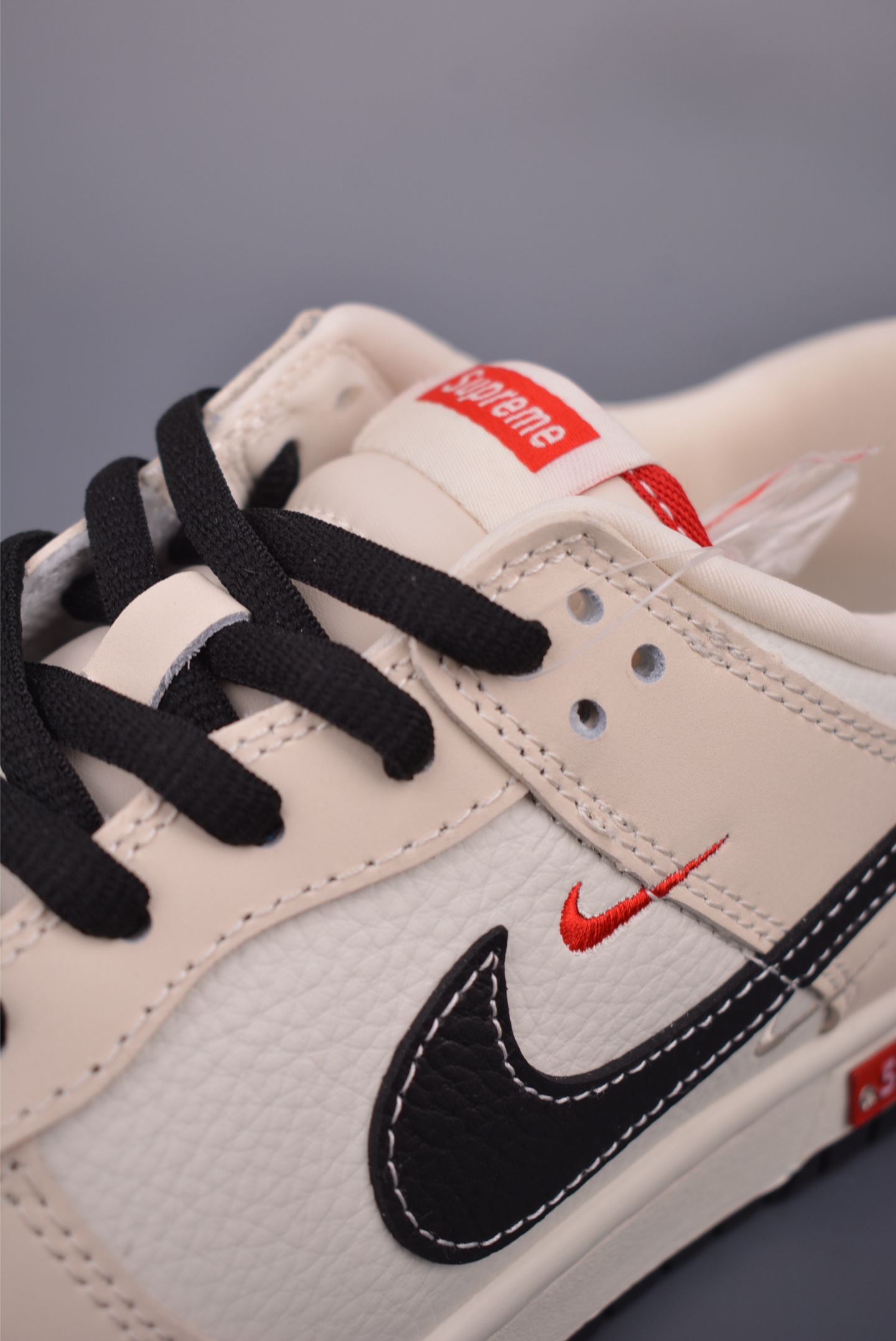 Nike SB Dunk Low Supreme Dawn - Premium Craftsmanship, Ultimate Comfort 8 i1752085691454 6605 0 6