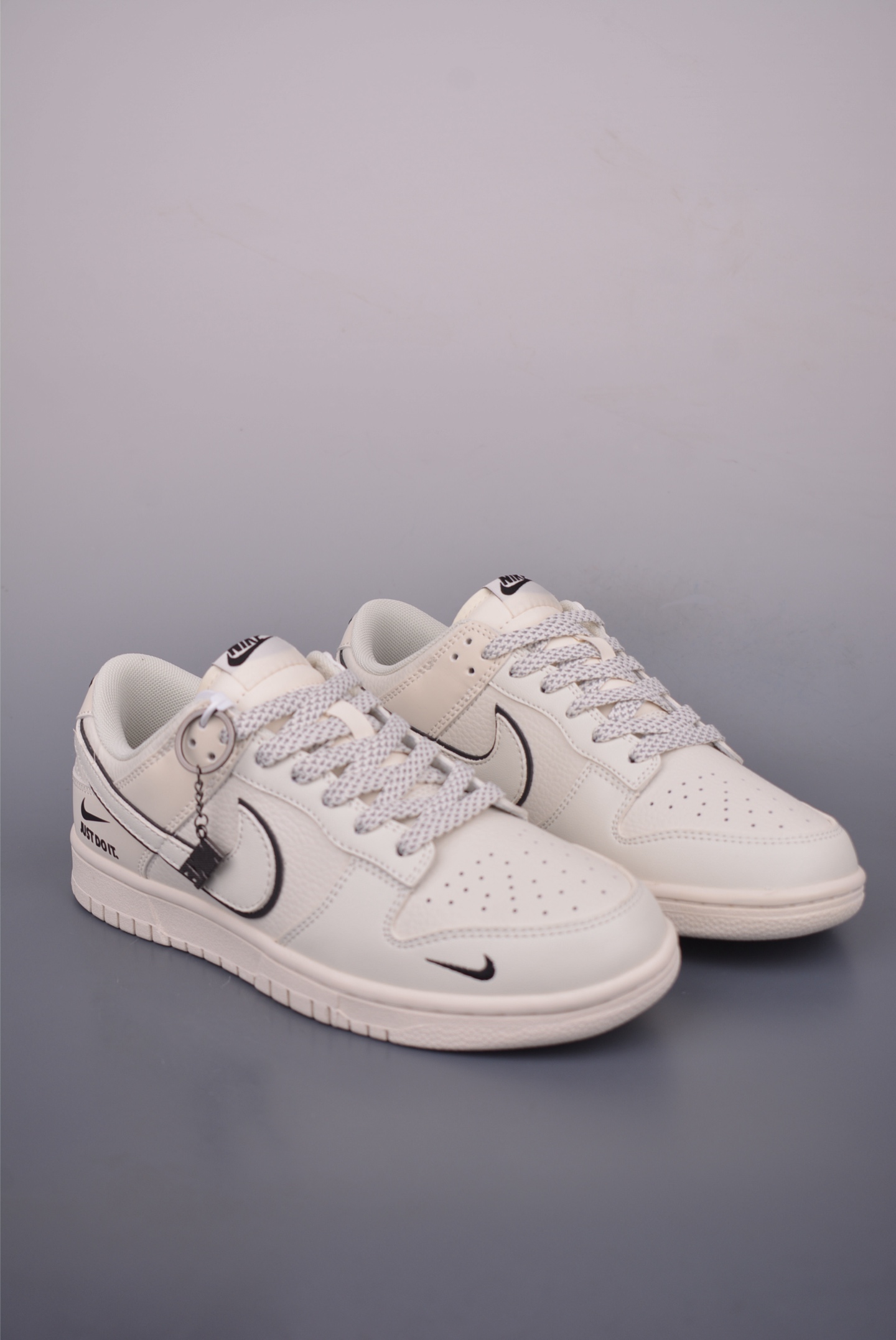 Nike SB Dunk Low 'Just Do It' Premium Leather Sneakers - Style & Comfort 2 i1752085722207 7046 0 0