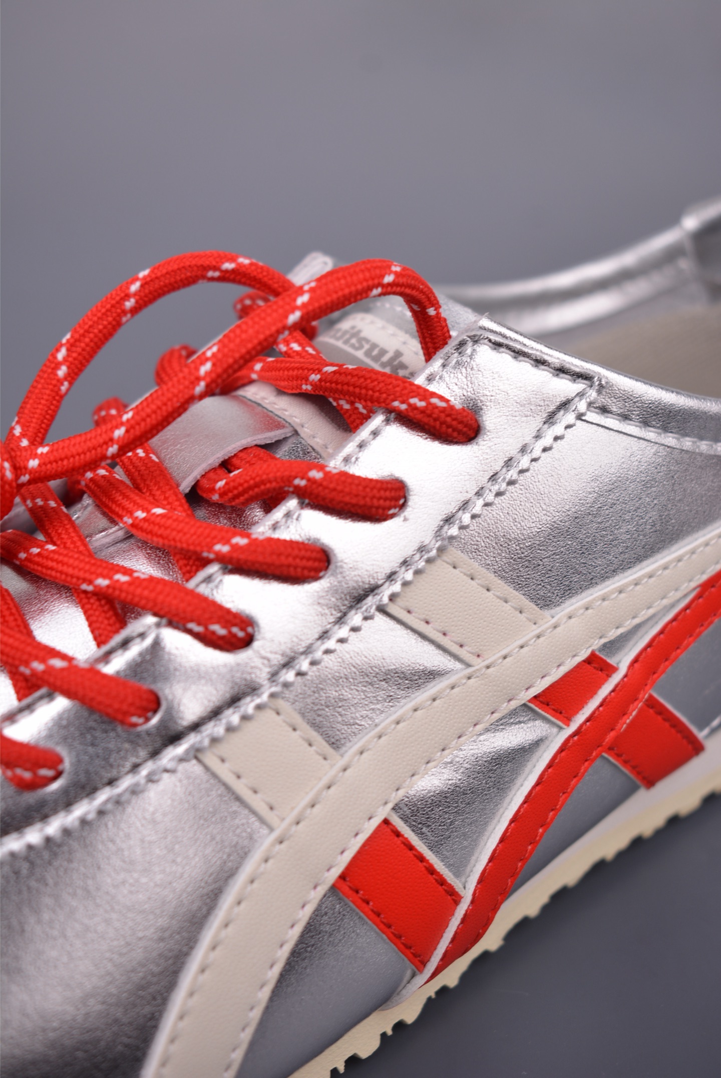 Onitsuka Tiger MEXICO 66 Silver & Red Accents, Comfortable and Stylish Shoes 8 i1752086165361 3451 0 6