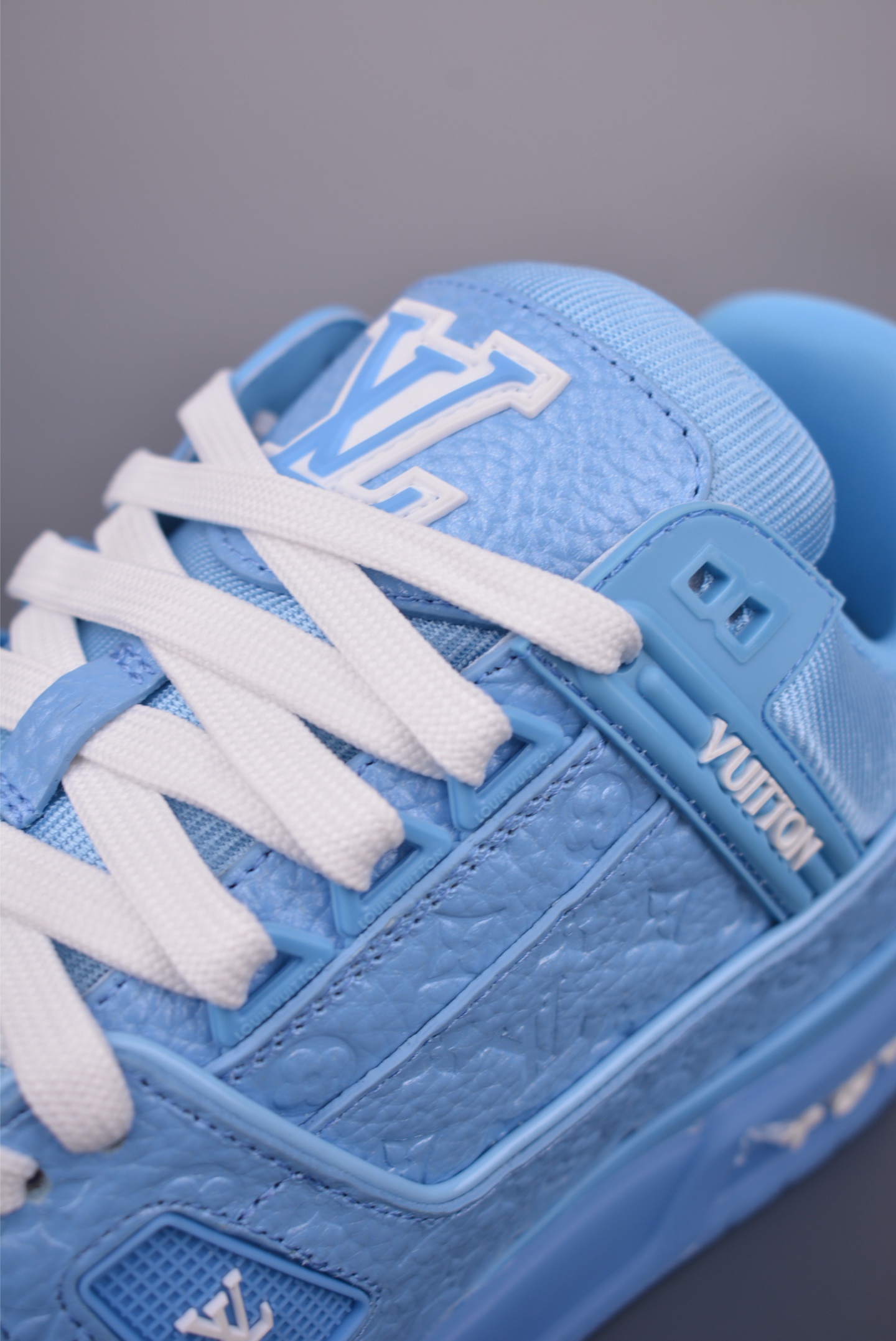Louis Vuitton Trainer Sneaker Blue Leather Casual Shoes Low Top Sneakers 8 i1752087605845 7367 0 6