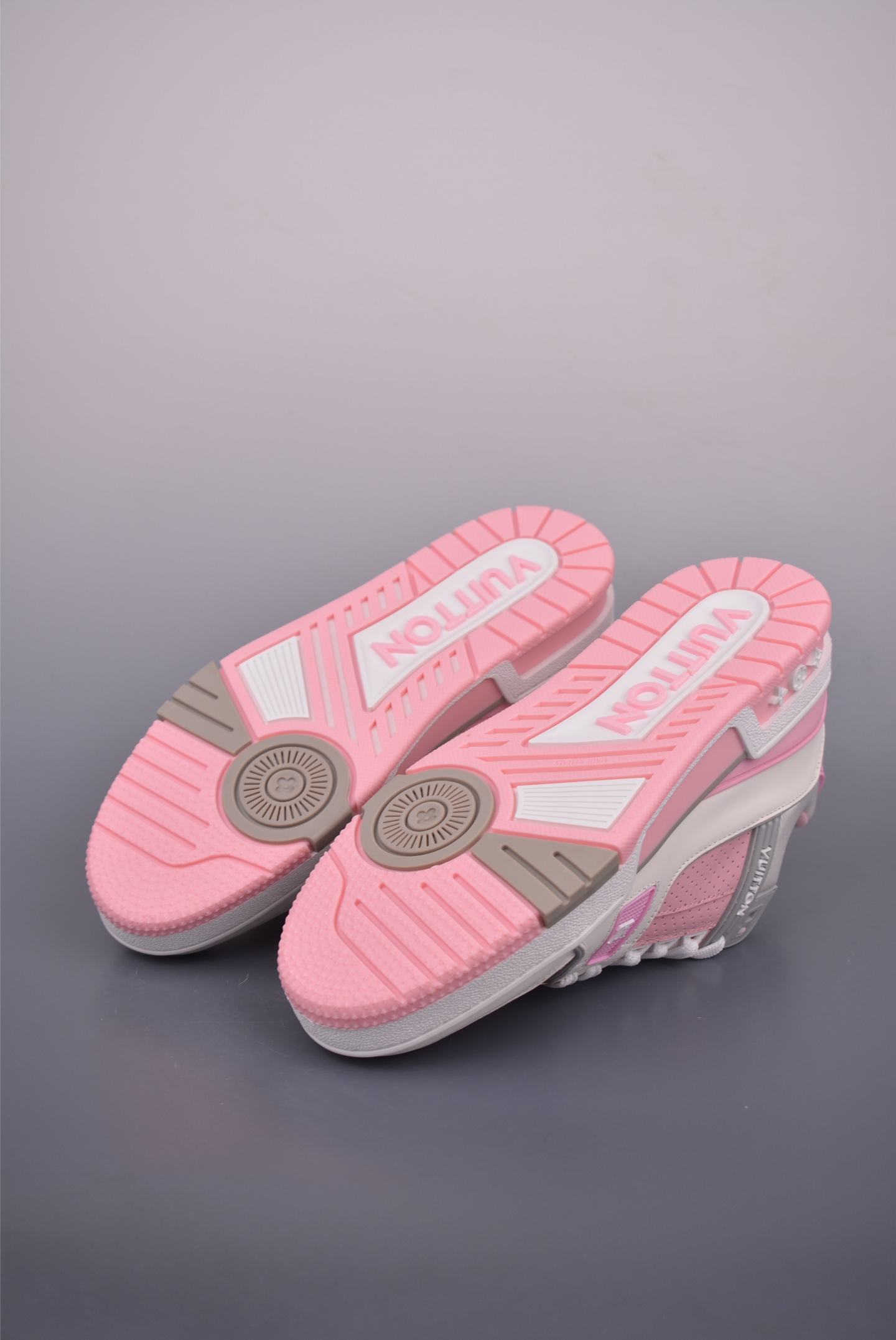 Louis Vuitton Trainer Sneaker Pink Leather, Comfortable & Stylish Shoes 4 i1752087638951 195 0 2