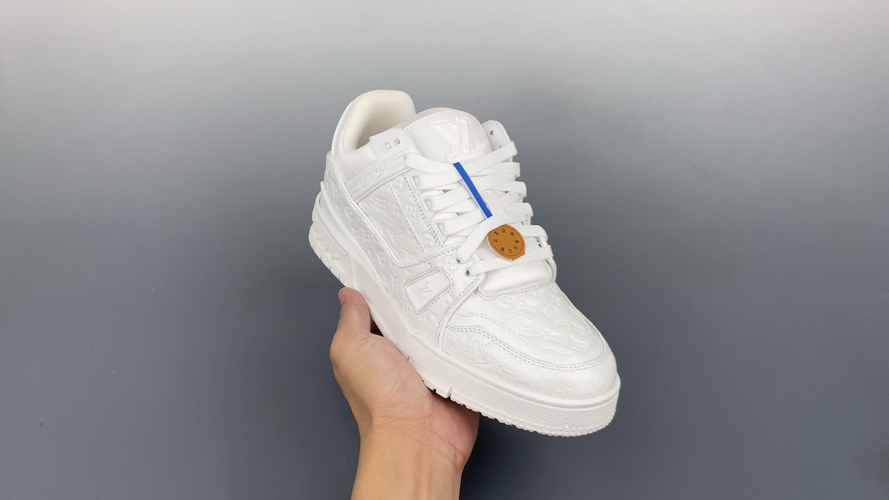 Louis Vuitton Trainer Low-Top Sneakers - White Leather Casual Shoes