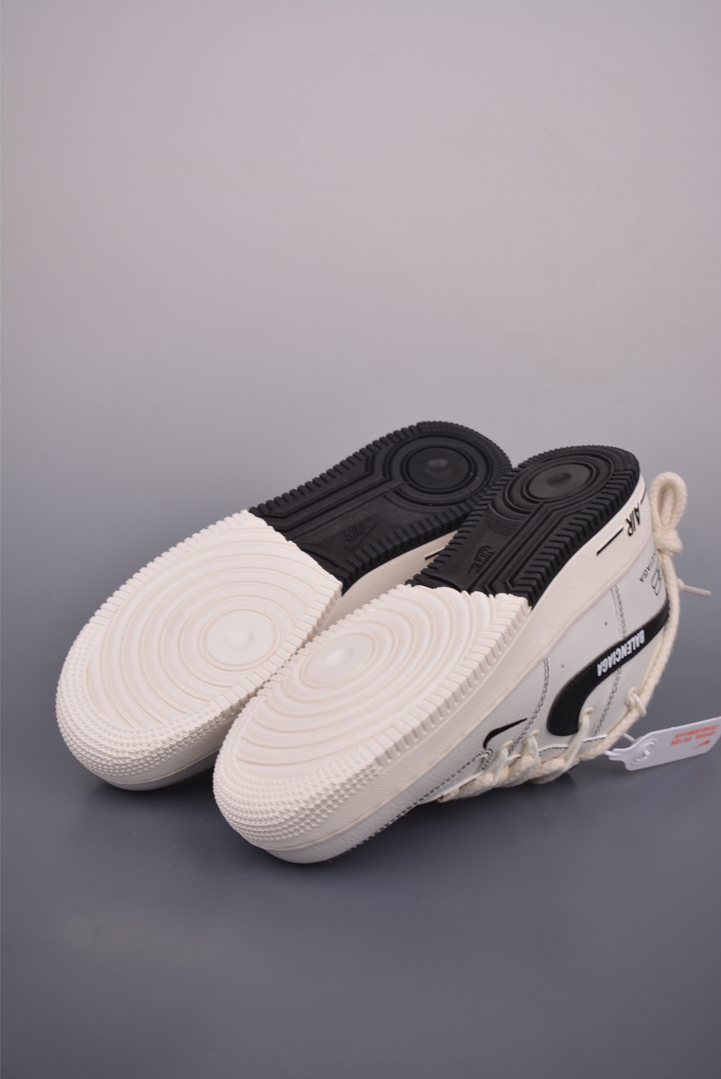 260 Nike Air Force 1 Low 巴黎世家联名 解构绑带 AM1588-019