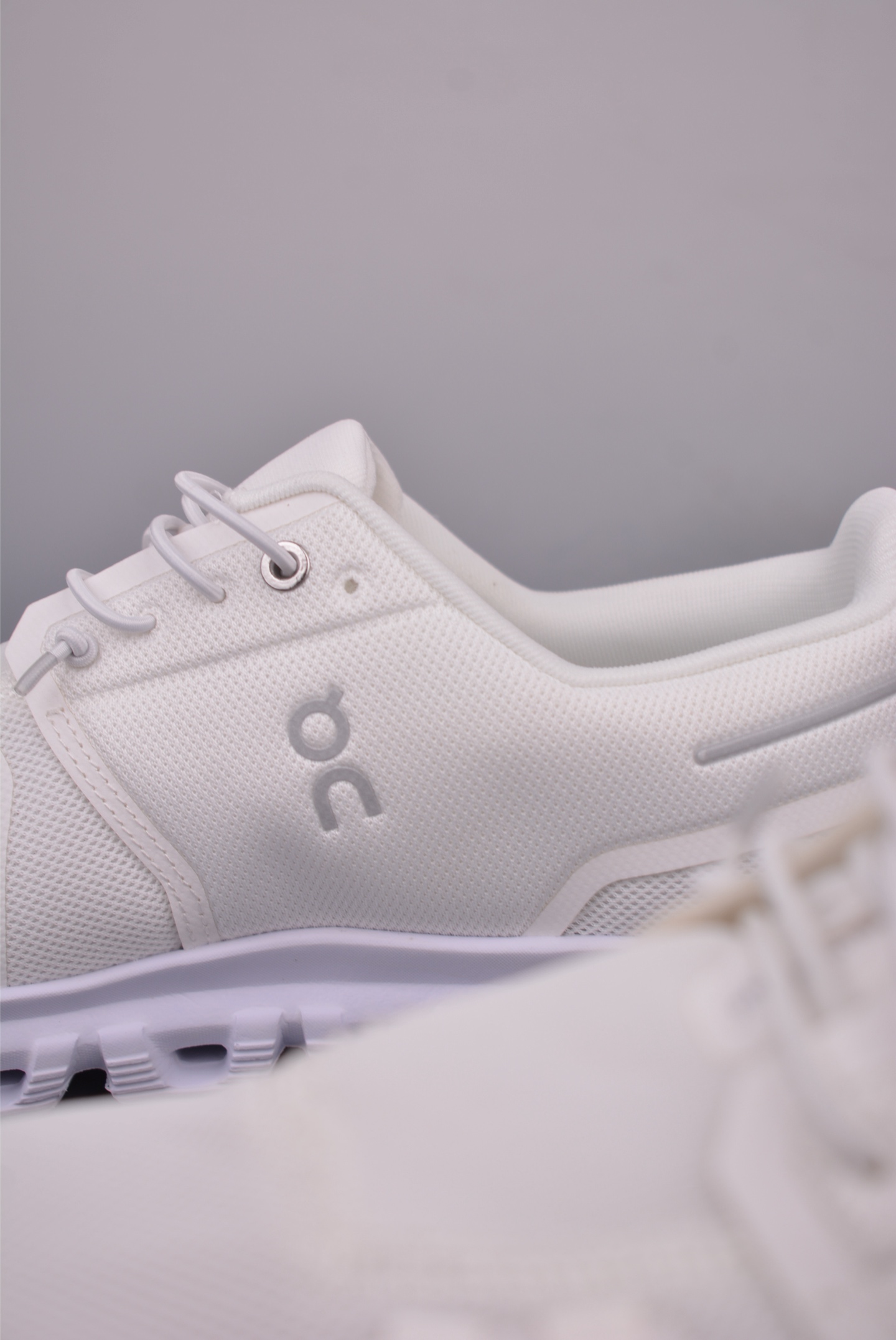 On昂跑 Cloudtilt 6 户外街头机能风跑步鞋 3MF10071200