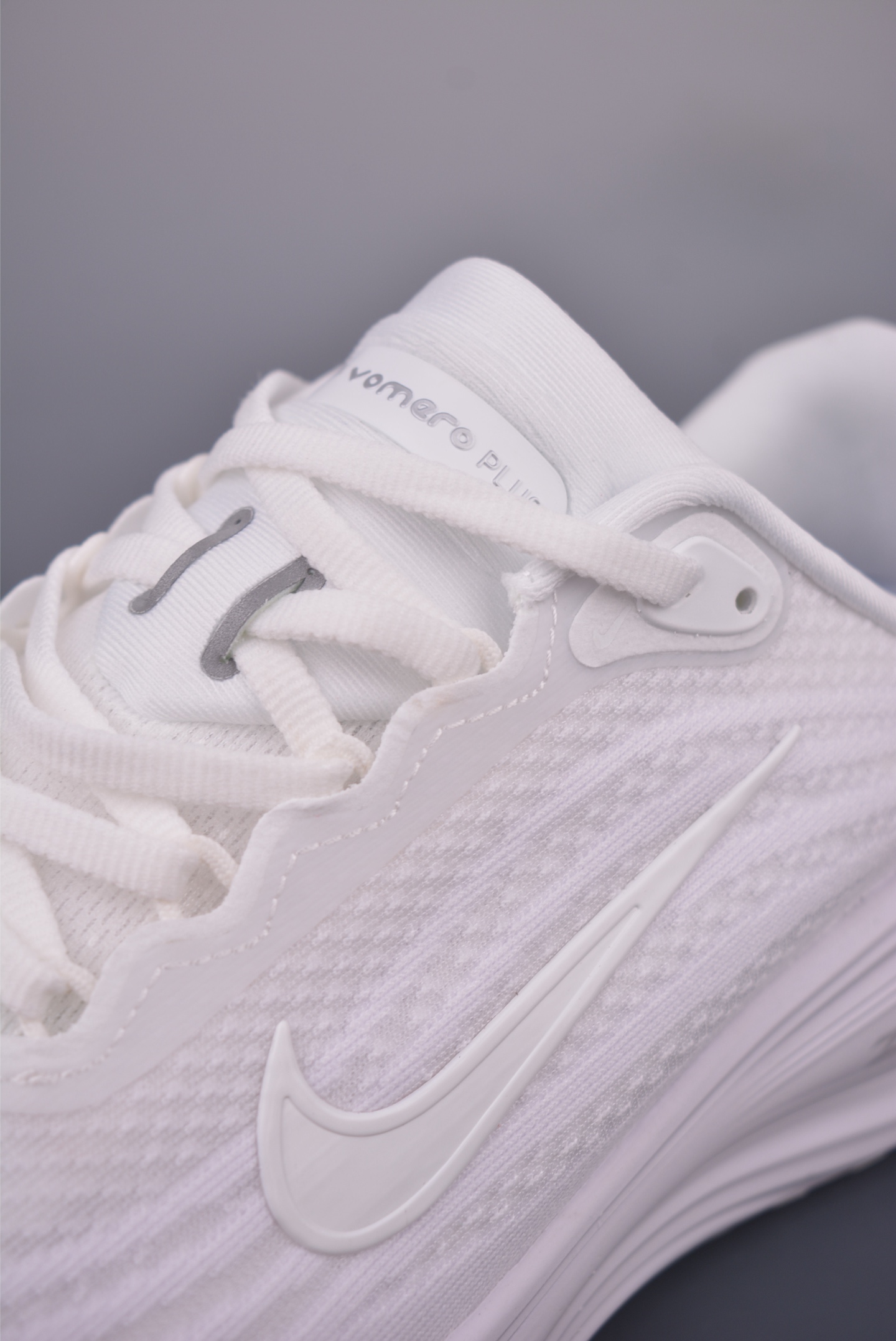 Nike REACTX PEGASUS Plus 纯原版本 飞马跑步鞋 HV8150-102-莆田鞋,莆田鞋货源,高仿鞋,高仿鞋货源,安福档口,莆田高仿鞋,莆田鞋批发,高仿鞋批发,莆田高仿运动鞋,高仿运动鞋,莆田运动鞋 Nike REACTX PEGASUS Plus 纯原版本 飞马跑步鞋 HV8150-102