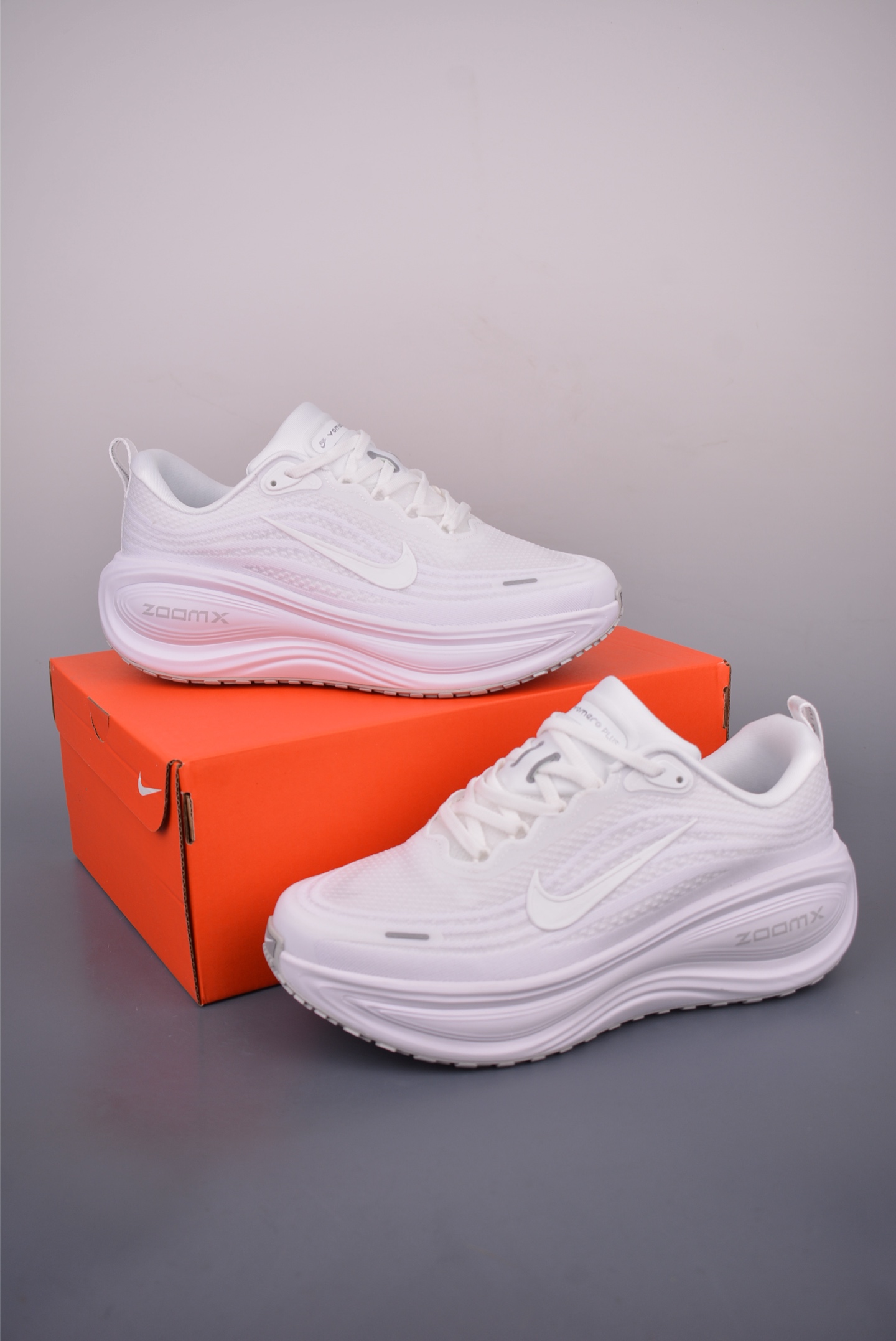 Nike REACTX PEGASUS Plus 纯原版本 飞马跑步鞋 HV8150-102-莆田鞋,莆田鞋货源,高仿鞋,高仿鞋货源,安福档口,莆田高仿鞋,莆田鞋批发,高仿鞋批发,莆田高仿运动鞋,高仿运动鞋,莆田运动鞋 Nike REACTX PEGASUS Plus 纯原版本 飞马跑步鞋 HV8150-102