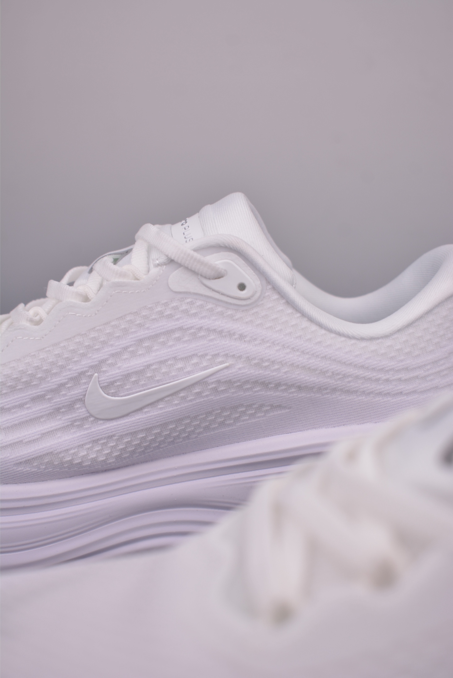 Nike REACTX PEGASUS Plus 纯原版本 飞马跑步鞋 HV8150-102-莆田鞋,莆田鞋货源,高仿鞋,高仿鞋货源,安福档口,莆田高仿鞋,莆田鞋批发,高仿鞋批发,莆田高仿运动鞋,高仿运动鞋,莆田运动鞋 Nike REACTX PEGASUS Plus 纯原版本 飞马跑步鞋 HV8150-102