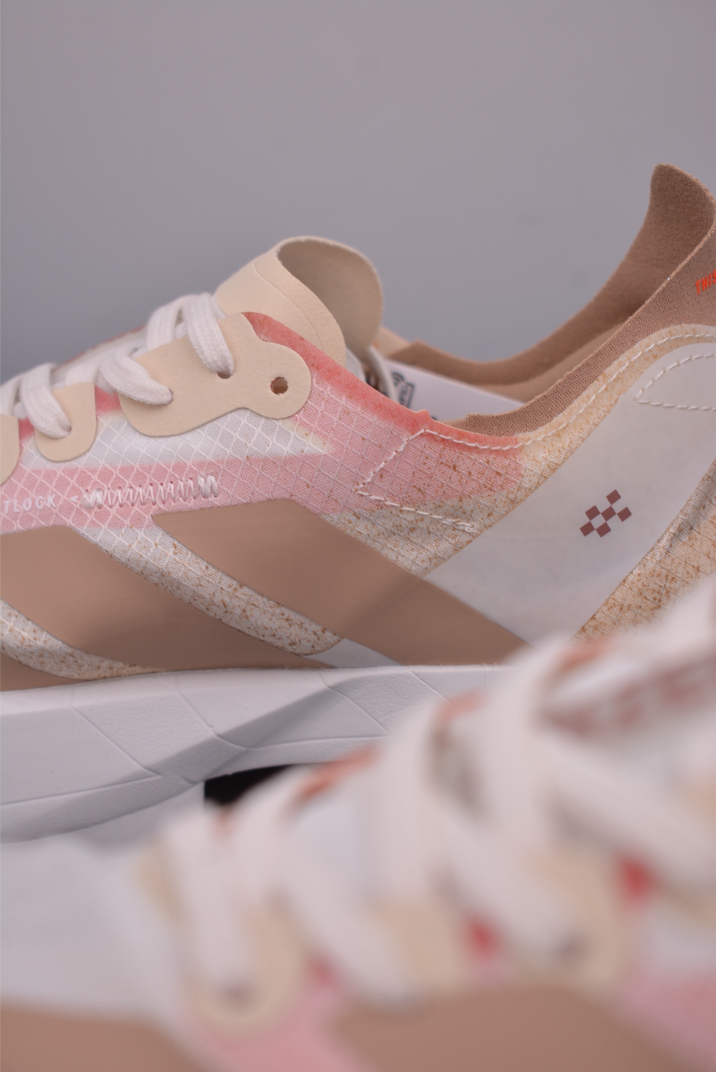 Adidas Adizero Pro Evo 4 M 全掌碳板 阿迪超轻透气缓震跑鞋 JR6359-莆田鞋,莆田鞋货源,高仿鞋,高仿鞋货源,安福档口,莆田高仿鞋,莆田鞋批发,高仿鞋批发,莆田高仿运动鞋,高仿运动鞋,莆田运动鞋 Adidas Adizero Pro Evo 4 M 全掌碳板 阿迪超轻透气缓震跑鞋 JR6359