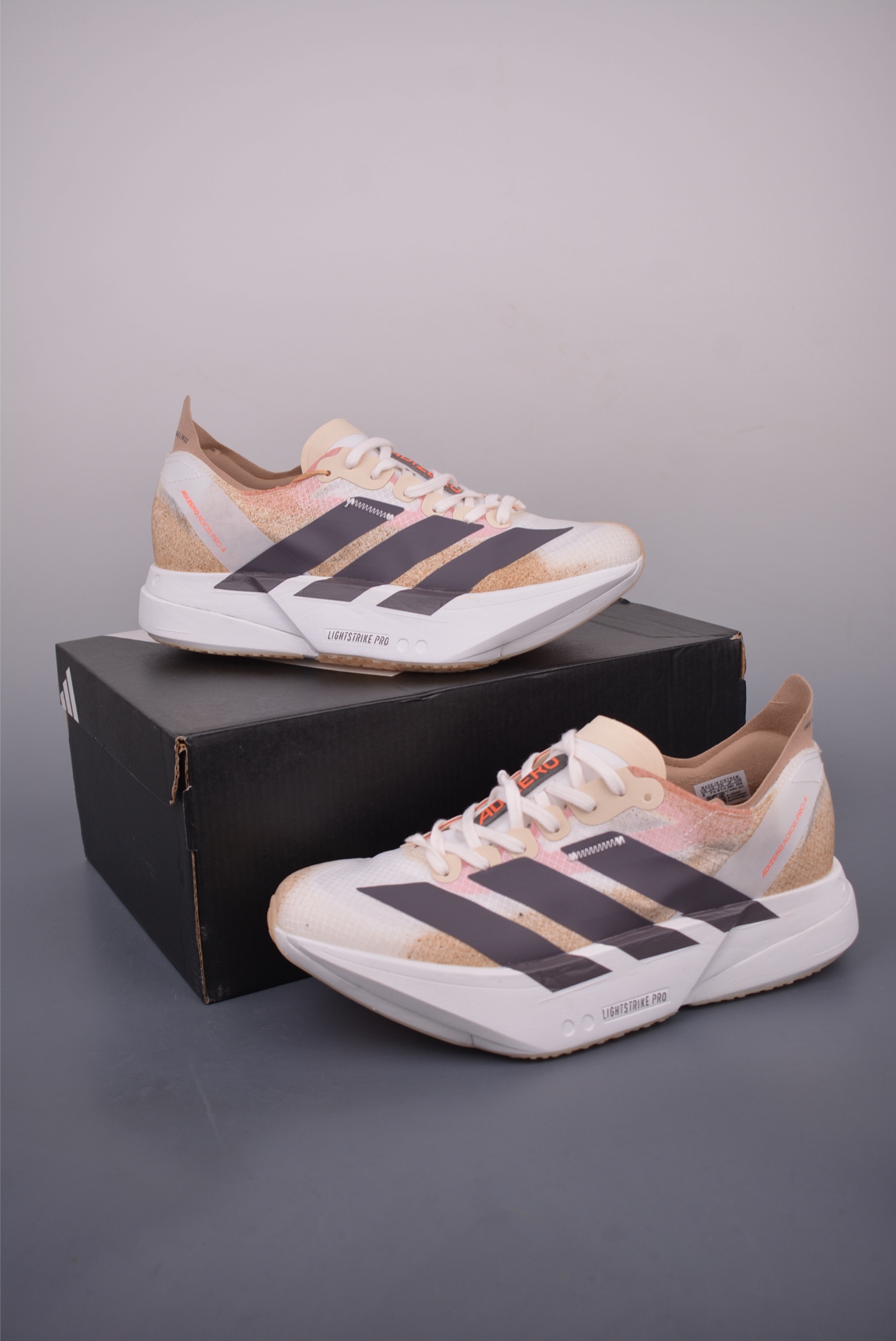 Adidas Adizero Pro Evo 4 M 全掌碳板 阿迪超轻透气缓震跑鞋 JR6367