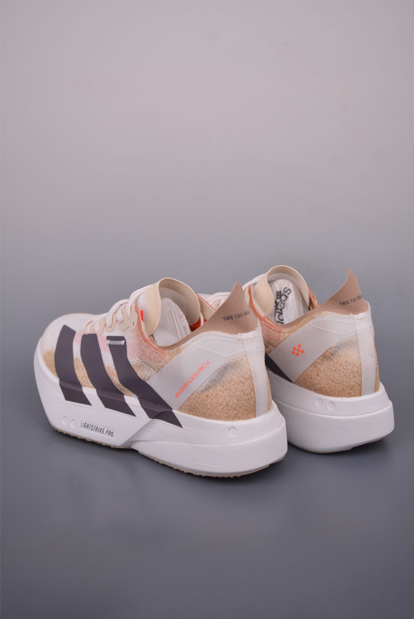 Adidas Adizero Pro Evo 4 M 全掌碳板 阿迪超轻透气缓震跑鞋 JR6367