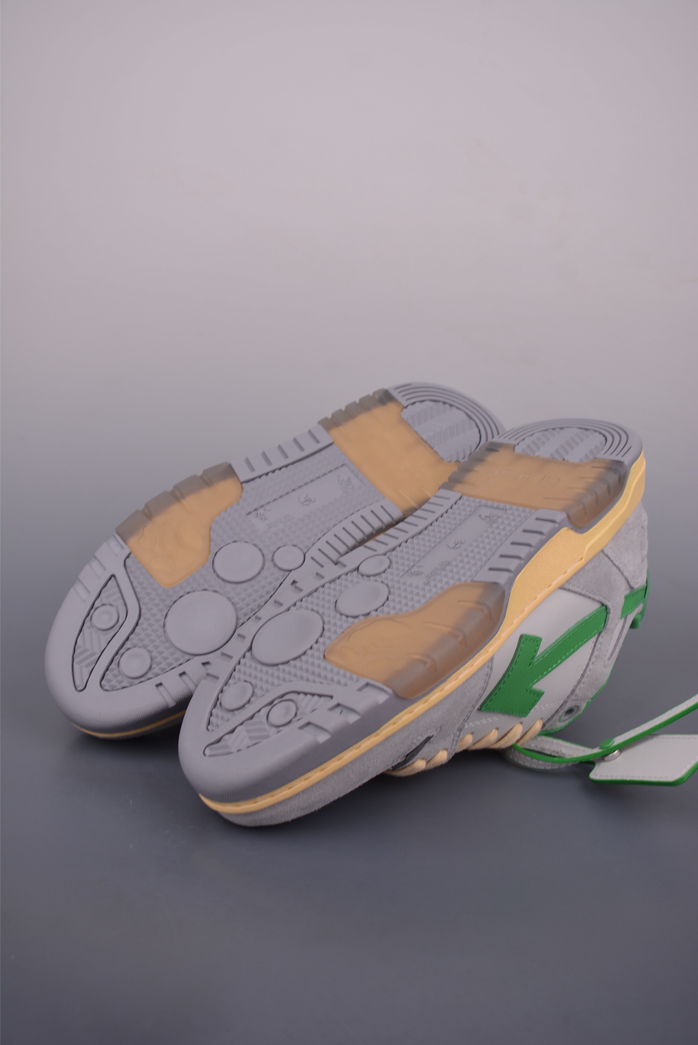 OFF-WHITE Out Of Office 低帮系带时尚板鞋 OMIA189S2-莆田鞋,莆田鞋货源,高仿鞋,高仿鞋货源,安福档口,莆田高仿鞋,莆田鞋批发,高仿鞋批发,莆田高仿运动鞋,高仿运动鞋,莆田运动鞋 OFF-WHITE Out Of Office 低帮系带时尚板鞋 OMIA189S2