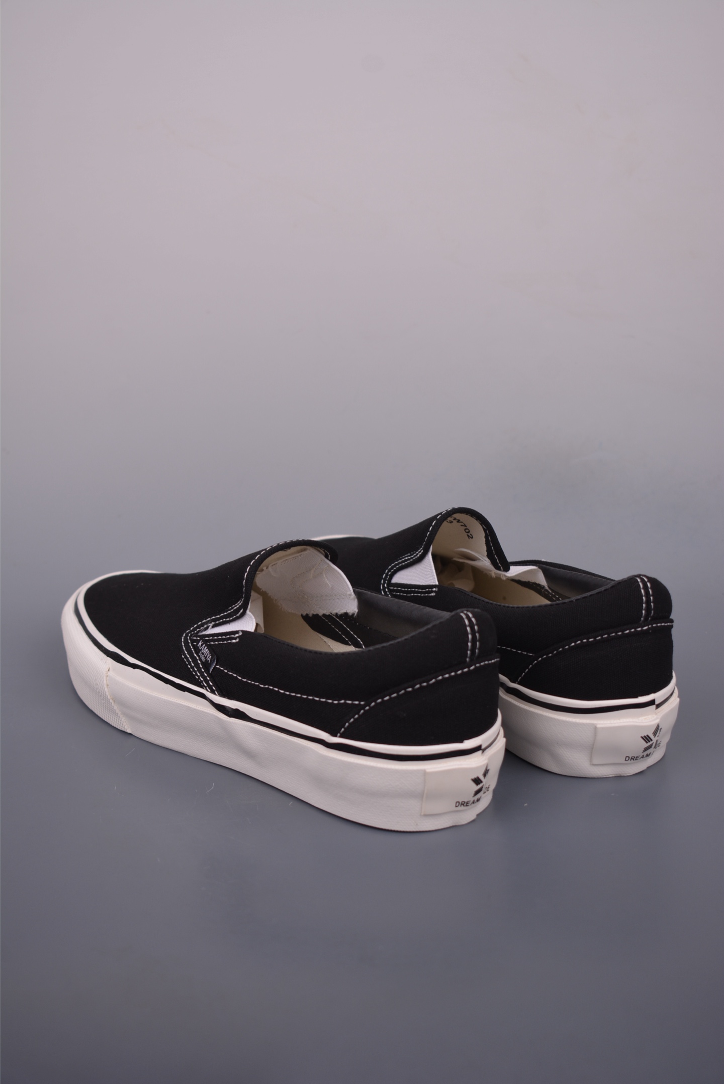 MIHARA YASUHIRO三原康裕 KAMIYA 25ss Cornell Slip-On 日系开口笑懒人一脚蹬休闲帆布鞋 G14FW701-莆田鞋,莆田鞋货源,高仿鞋,高仿鞋货源,安福档口,莆田高仿鞋,莆田鞋批发,高仿鞋批发,莆田高仿运动鞋,高仿运动鞋,莆田运动鞋 MIHARA YASUHIRO三原康裕 KAMIYA 25ss Cornell Slip-On 日系开口笑懒人一脚蹬休闲帆布鞋 G14FW701