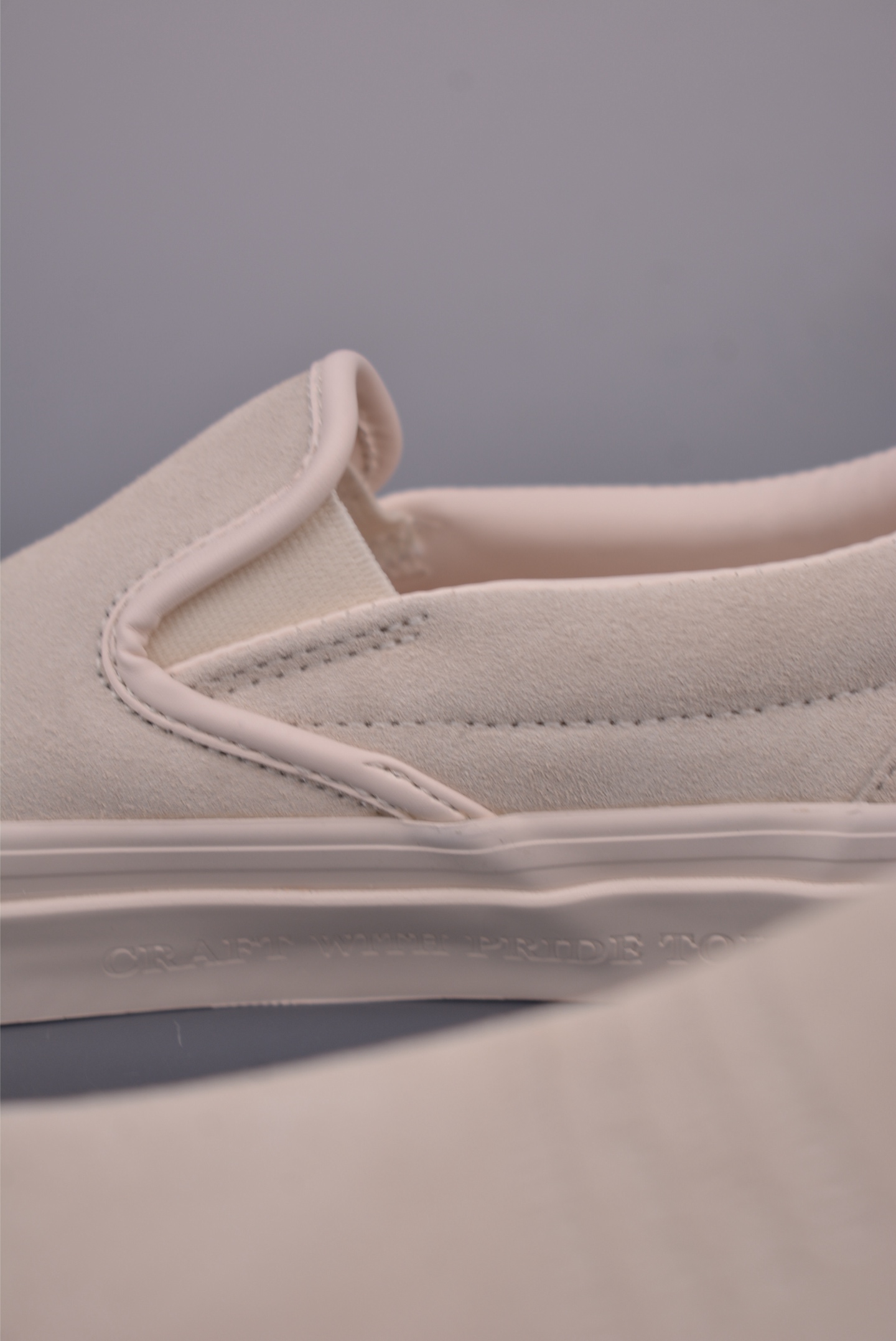 Neighborhood x OTW by Vans Classic Slip-On 98 联名一脚蹬 黑色/米色 VN000EDGBLA 黑色 VN000EDG7VJ 米色