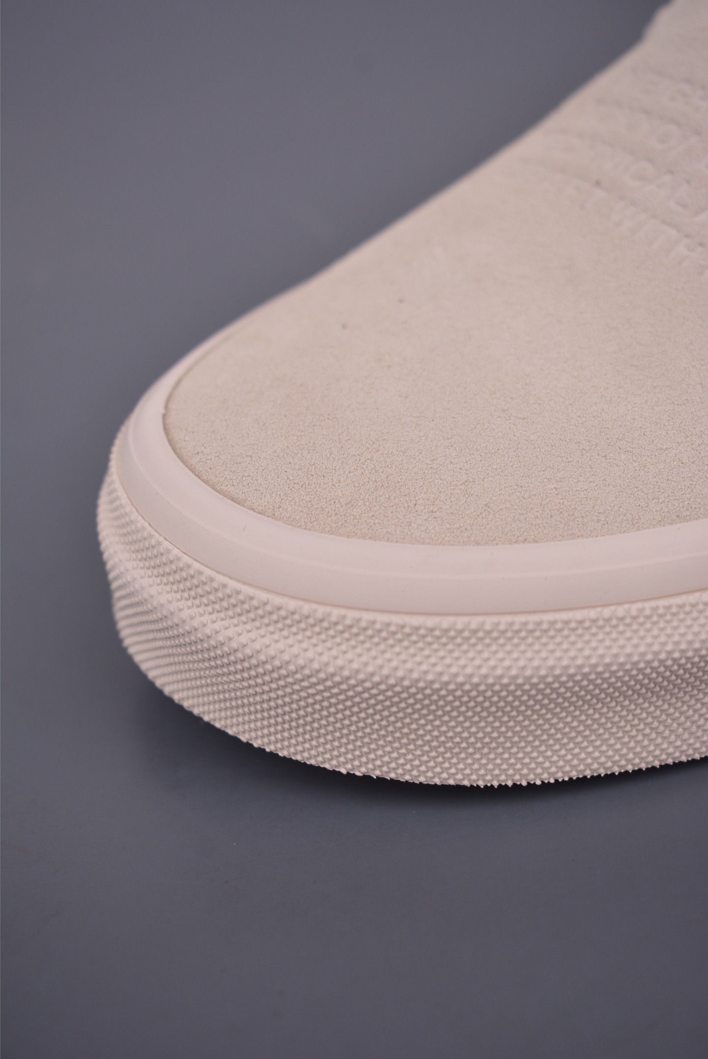 Neighborhood x OTW by Vans Classic Slip-On 98 联名一脚蹬 黑色/米色 VN000EDGBLA 黑色 VN000EDG7VJ 米色