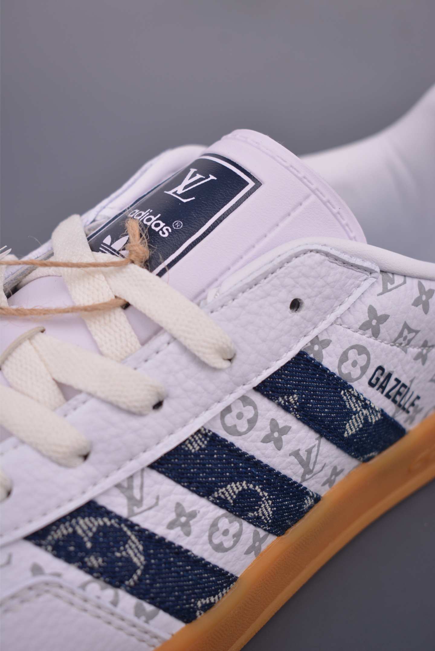 Adidas Samba OG DIY联名 复古桑巴板鞋 SC9207