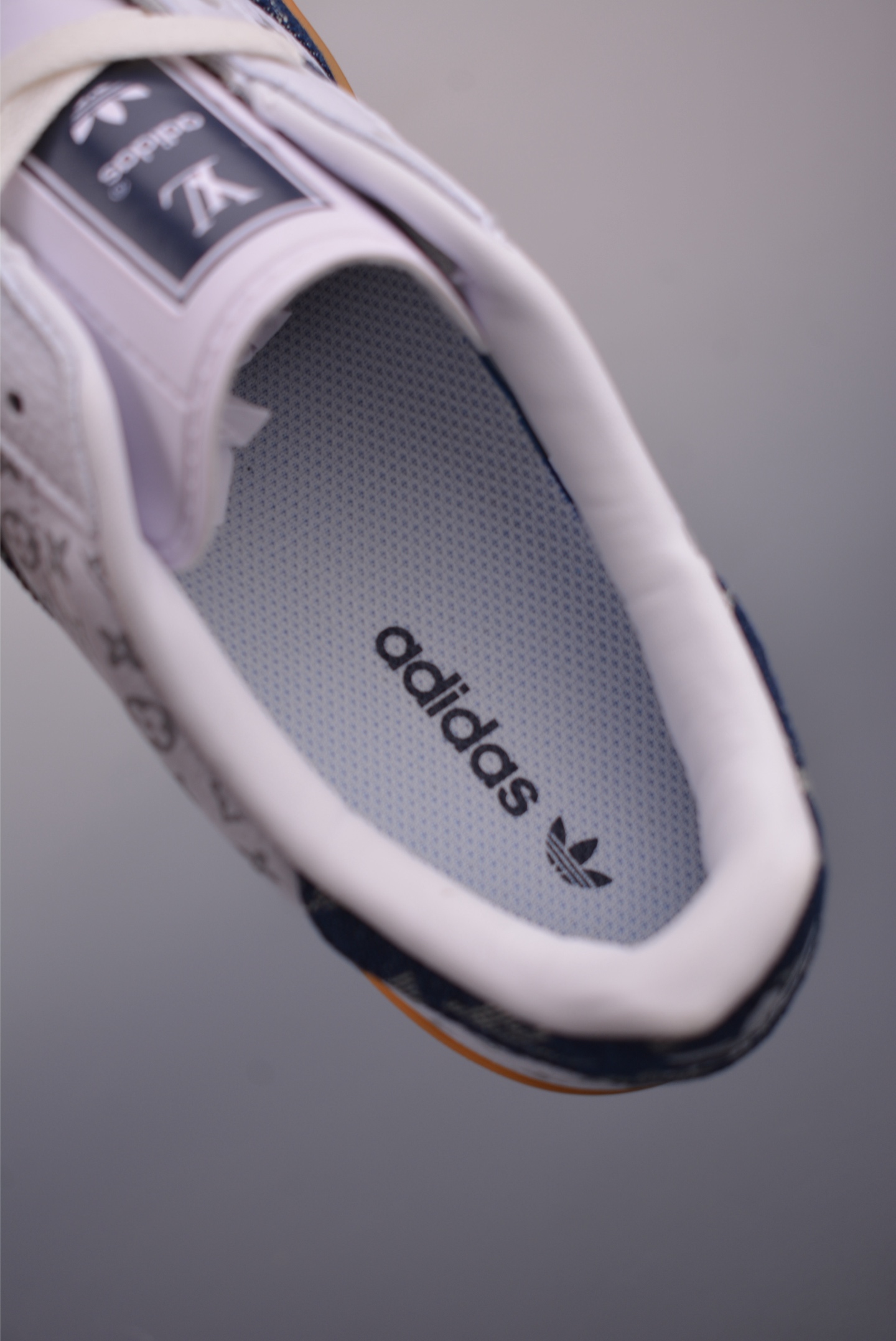 Adidas Samba OG DIY联名 复古桑巴板鞋 SC9207