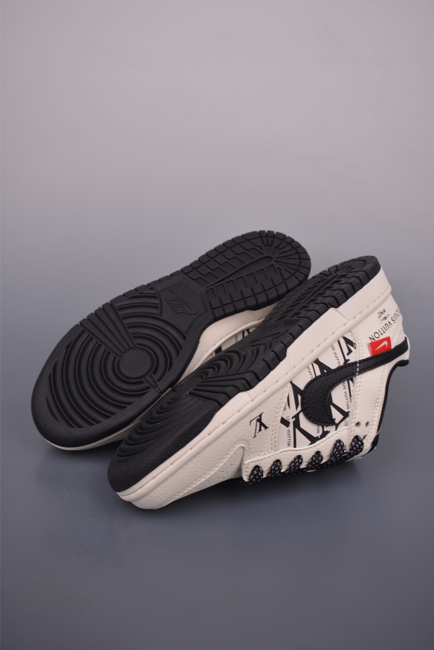 Nike SB Dunk Low LV联名 QW5836-021