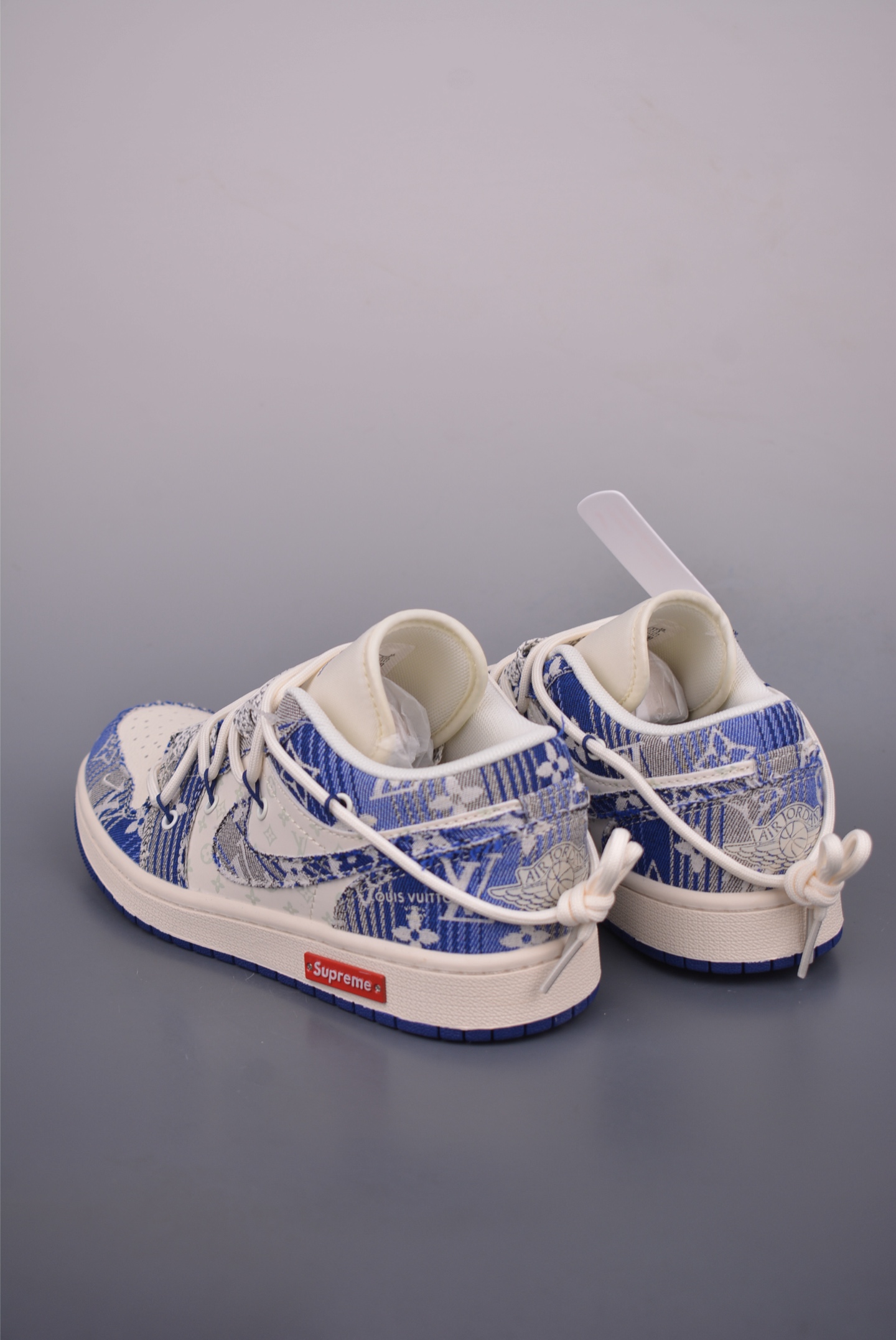 Nike Jordan Air Jordan 1 Supreme联名 解构绑带 YX5066-373-莆田鞋,莆田鞋货源,高仿鞋,高仿鞋货源,安福档口,莆田高仿鞋,莆田鞋批发,高仿鞋批发,莆田高仿运动鞋,高仿运动鞋,莆田运动鞋 Nike Jordan Air Jordan 1 Supreme联名 解构绑带 YX5066-373