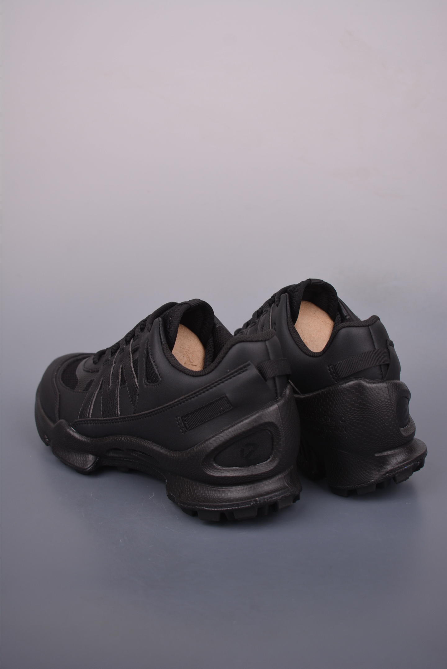 ECCO Men's Biom All-Leather Athletic Sneakers - Lightweight and Breathable 2 i1752189273172 8126 0 1