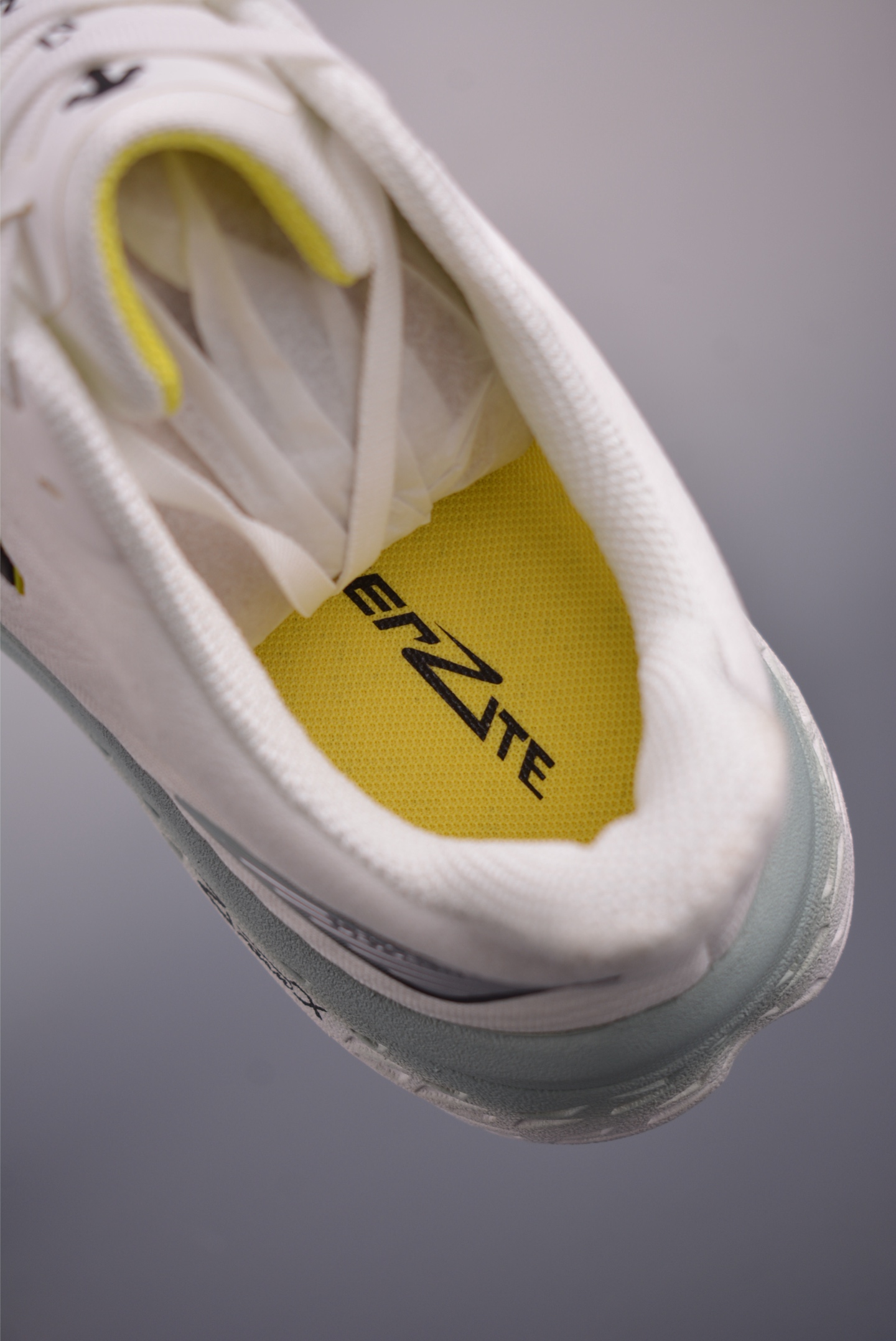 Descente Ease Wire Men's Trail Running Shoes - Lightweight & Waterproof 9 i1752189480416 6043 0 8