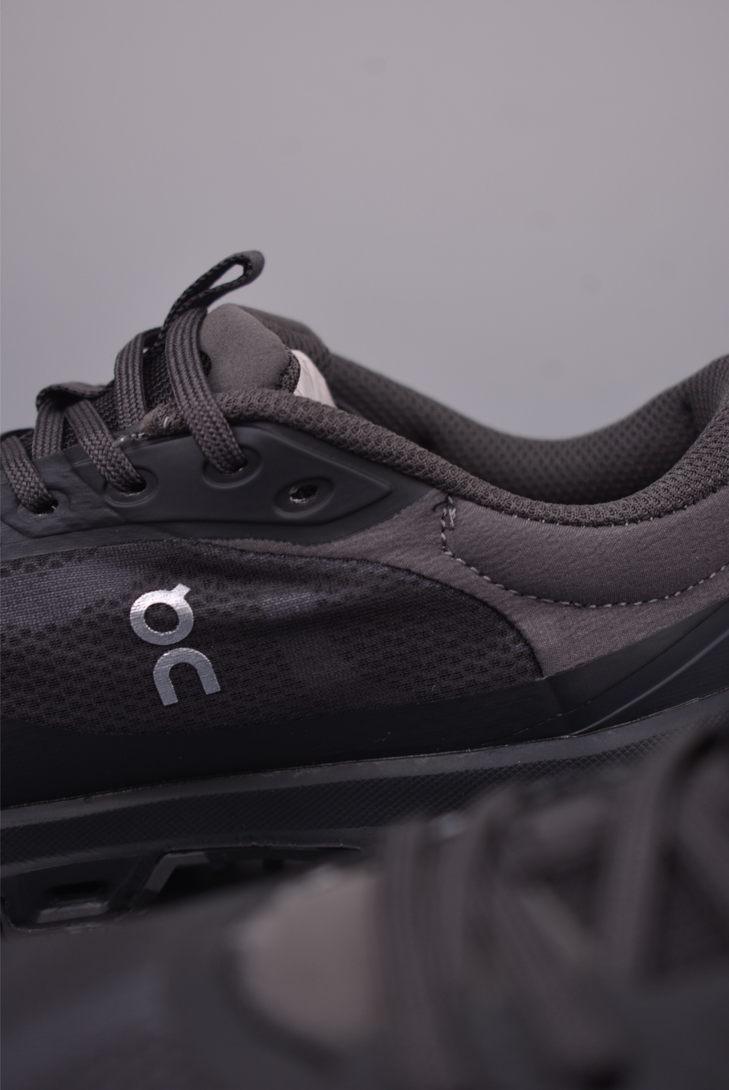 On昂跑 Cloudtilt Loever 2 户外街头机能风跑步鞋 3MF1095