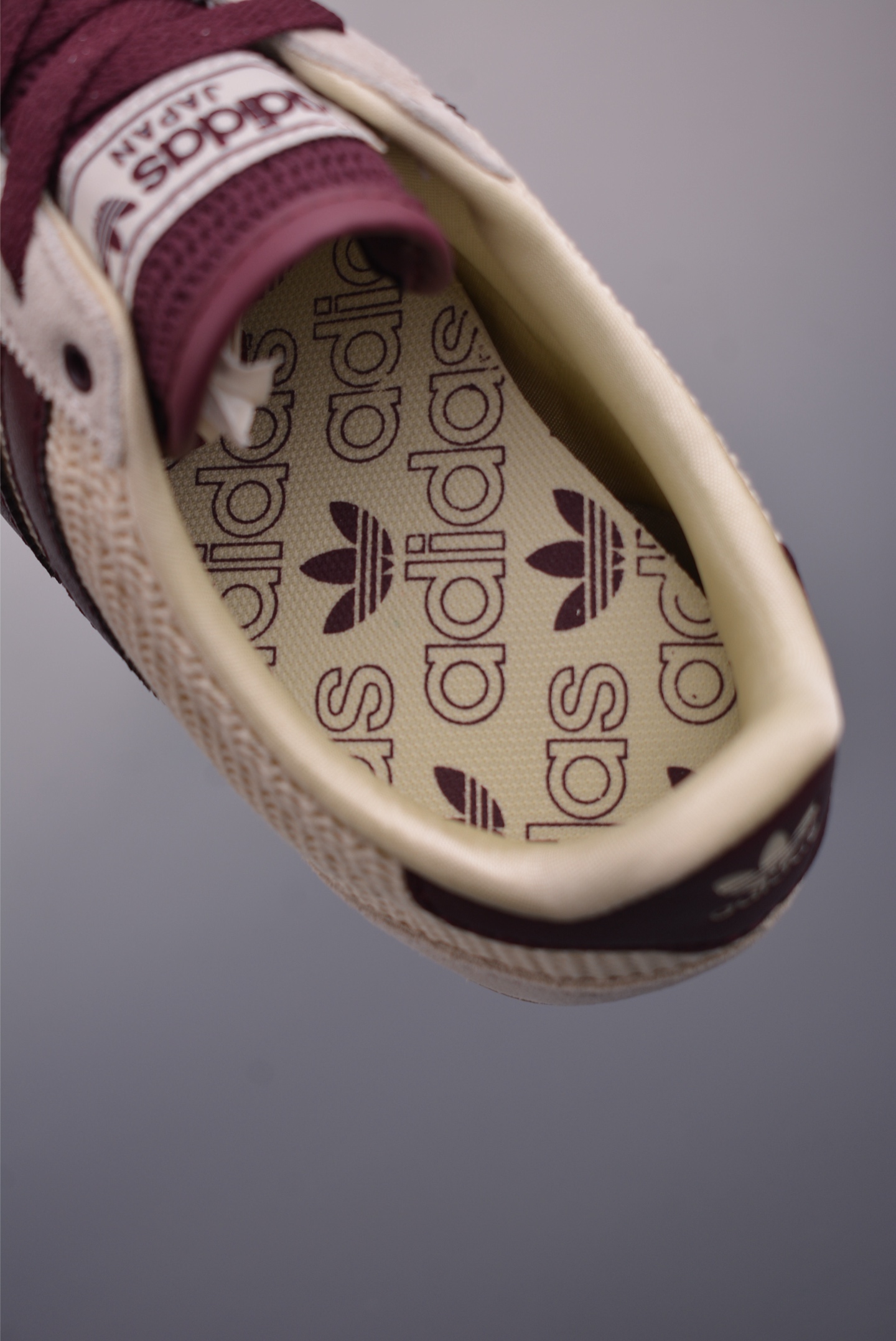 adidas阿迪达斯三叶草 T头鞋 JAPAN W复古薄底经典运动鞋 JR7161