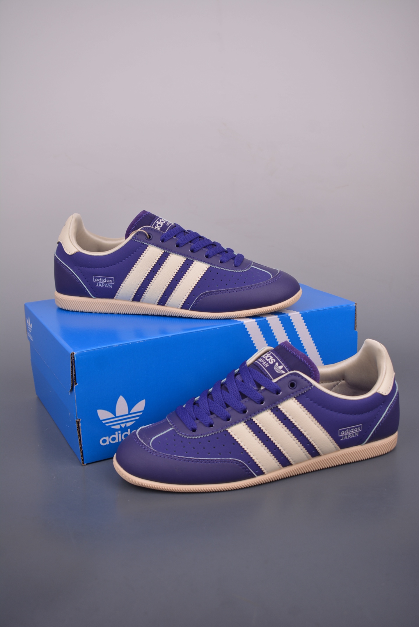 adidas阿迪达斯三叶草 T头鞋 JAPAN W复古薄底经典运动鞋 JS0252-莆田鞋,莆田鞋货源,高仿鞋,高仿鞋货源,安福档口,莆田高仿鞋,莆田鞋批发,高仿鞋批发,莆田高仿运动鞋,高仿运动鞋,莆田运动鞋 adidas阿迪达斯三叶草 T头鞋 JAPAN W复古薄底经典运动鞋 JS0252