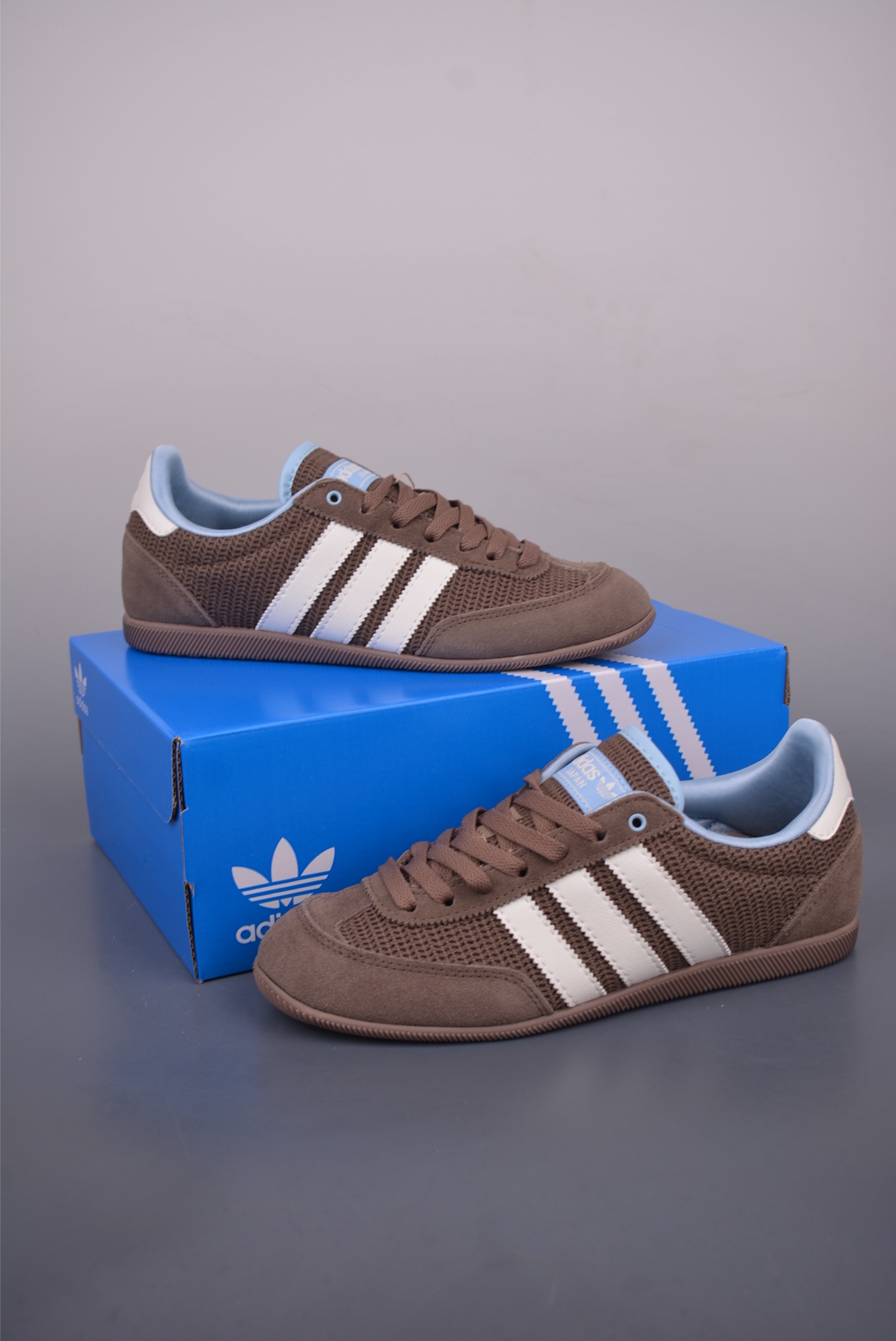 adidas阿迪达斯三叶草 T头鞋 JAPAN W复古薄底经典运动鞋 JR7159-莆田鞋,莆田鞋货源,高仿鞋,高仿鞋货源,安福档口,莆田高仿鞋,莆田鞋批发,高仿鞋批发,莆田高仿运动鞋,高仿运动鞋,莆田运动鞋 adidas阿迪达斯三叶草 T头鞋 JAPAN W复古薄底经典运动鞋 JR7159