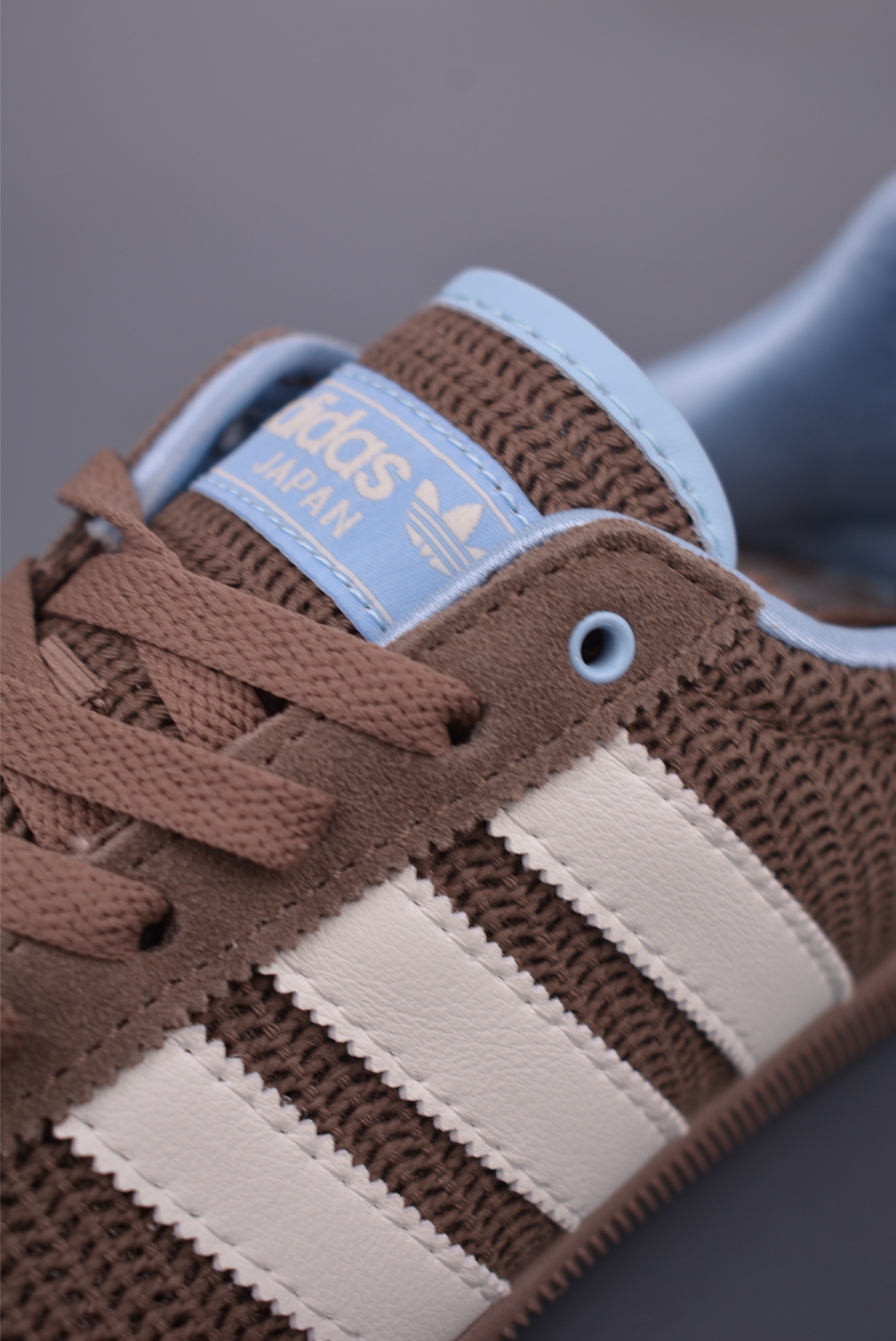 adidas阿迪达斯三叶草 T头鞋 JAPAN W复古薄底经典运动鞋 JR7159-莆田鞋,莆田鞋货源,高仿鞋,高仿鞋货源,安福档口,莆田高仿鞋,莆田鞋批发,高仿鞋批发,莆田高仿运动鞋,高仿运动鞋,莆田运动鞋 adidas阿迪达斯三叶草 T头鞋 JAPAN W复古薄底经典运动鞋 JR7159