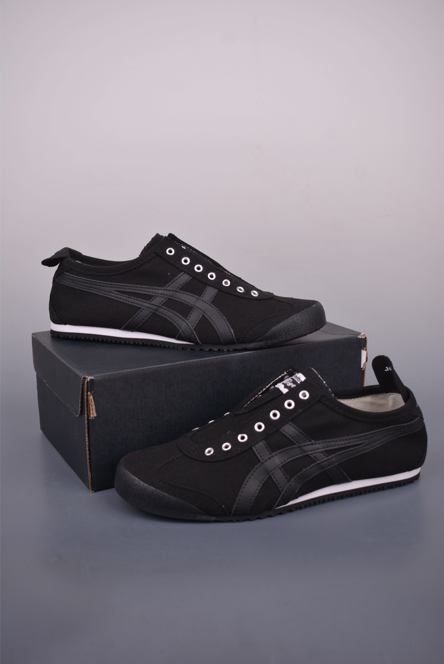 Onitsuka Tiger Mexico 66 Slip-On Sneakers - Classic Style, Ultimate Comfort 5 i1752269508912 6134 0 4
