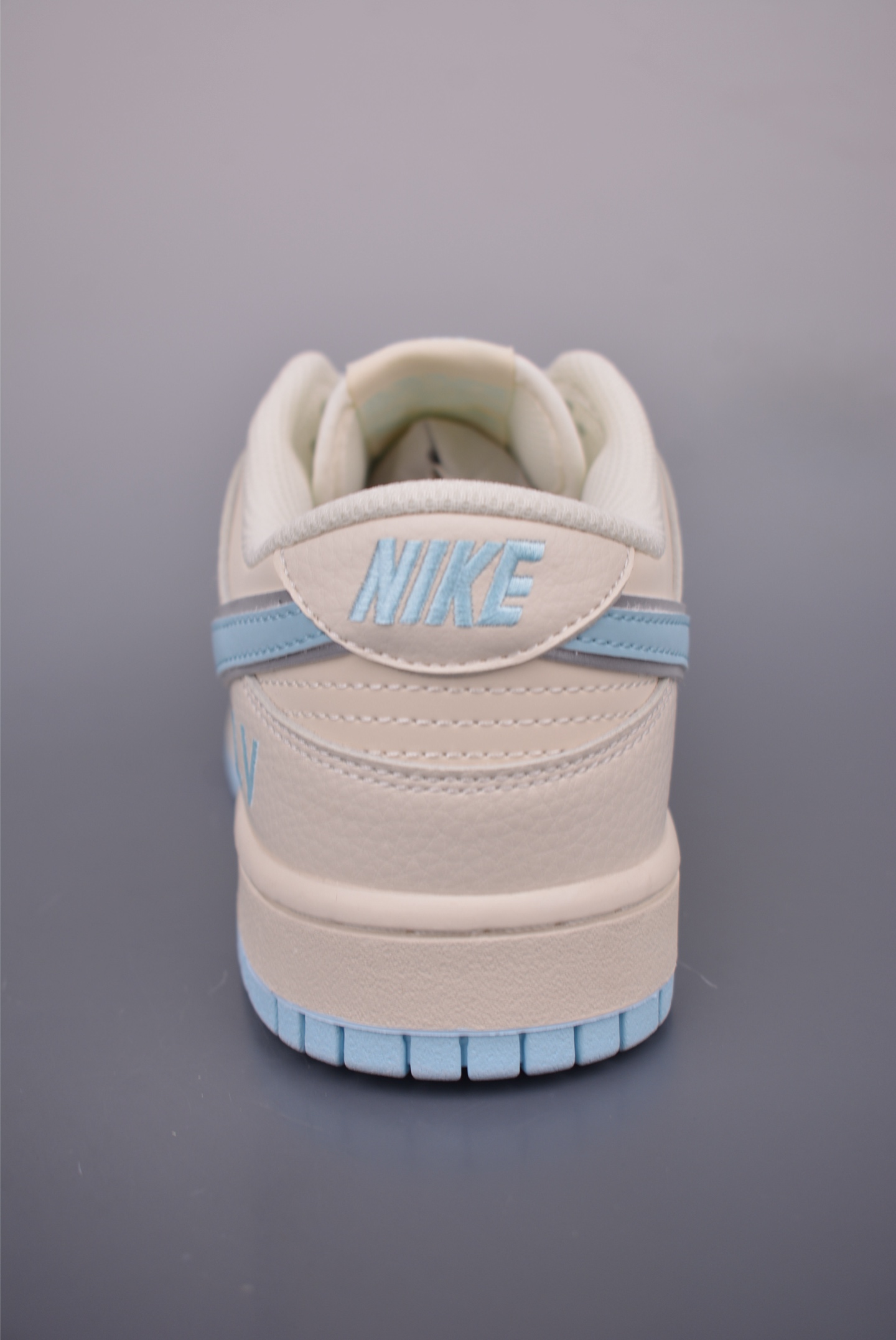 Nike SB Dunk Low Louis Vuitton Cream Blue Leather Sneakers 4 i1752271757812 8454 0 3