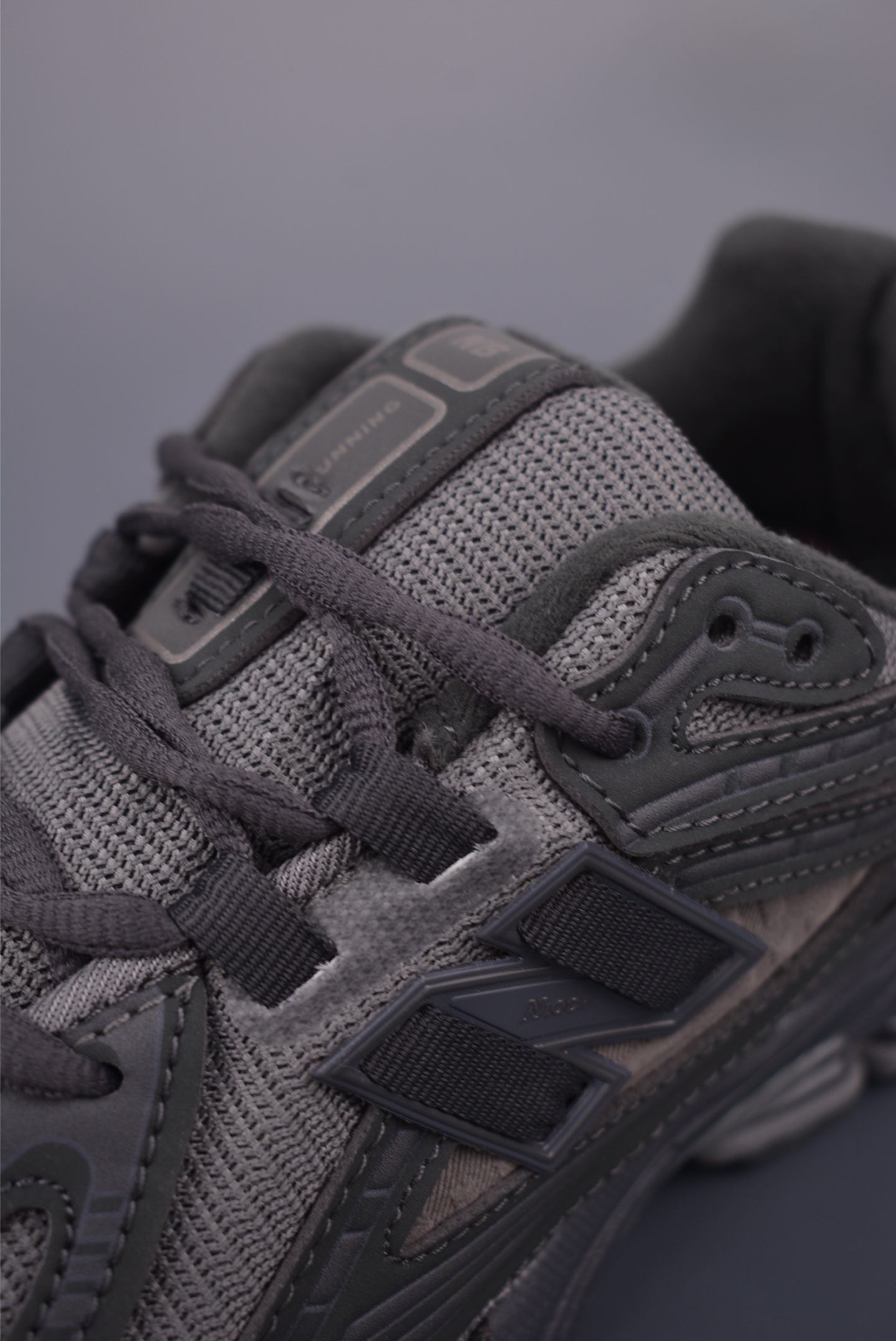 New Balance 1906R Series Retro Sneakers - Classic Style, Superior Comfort 7 i1752272351586 1304 0 6
