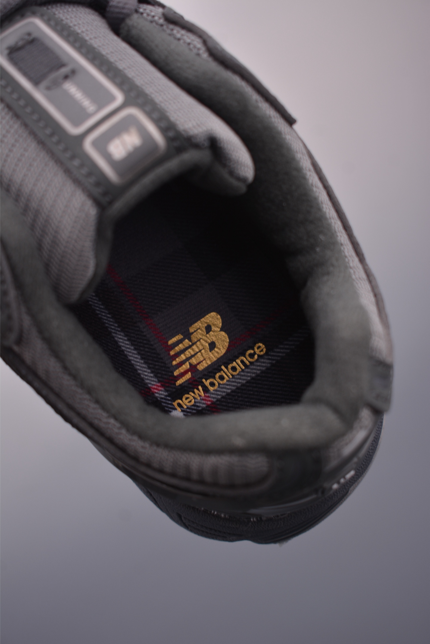 New Balance 1906R Series Retro Sneakers - Classic Style, Superior Comfort 9 i1752272356419 6127 0 8