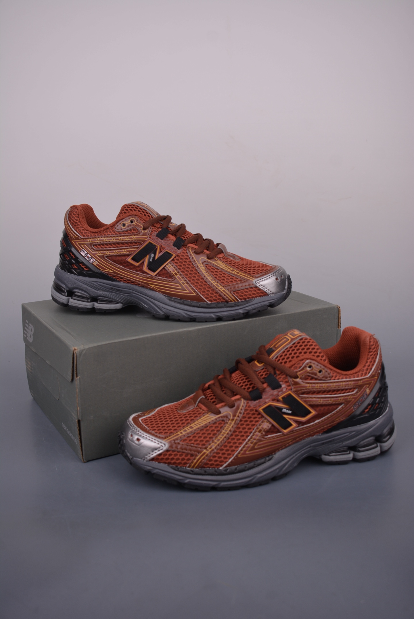 New Balance 1906R Retro Sneakers - Classic Style & Modern Comfort 5 i1752272407220 3154 0 4