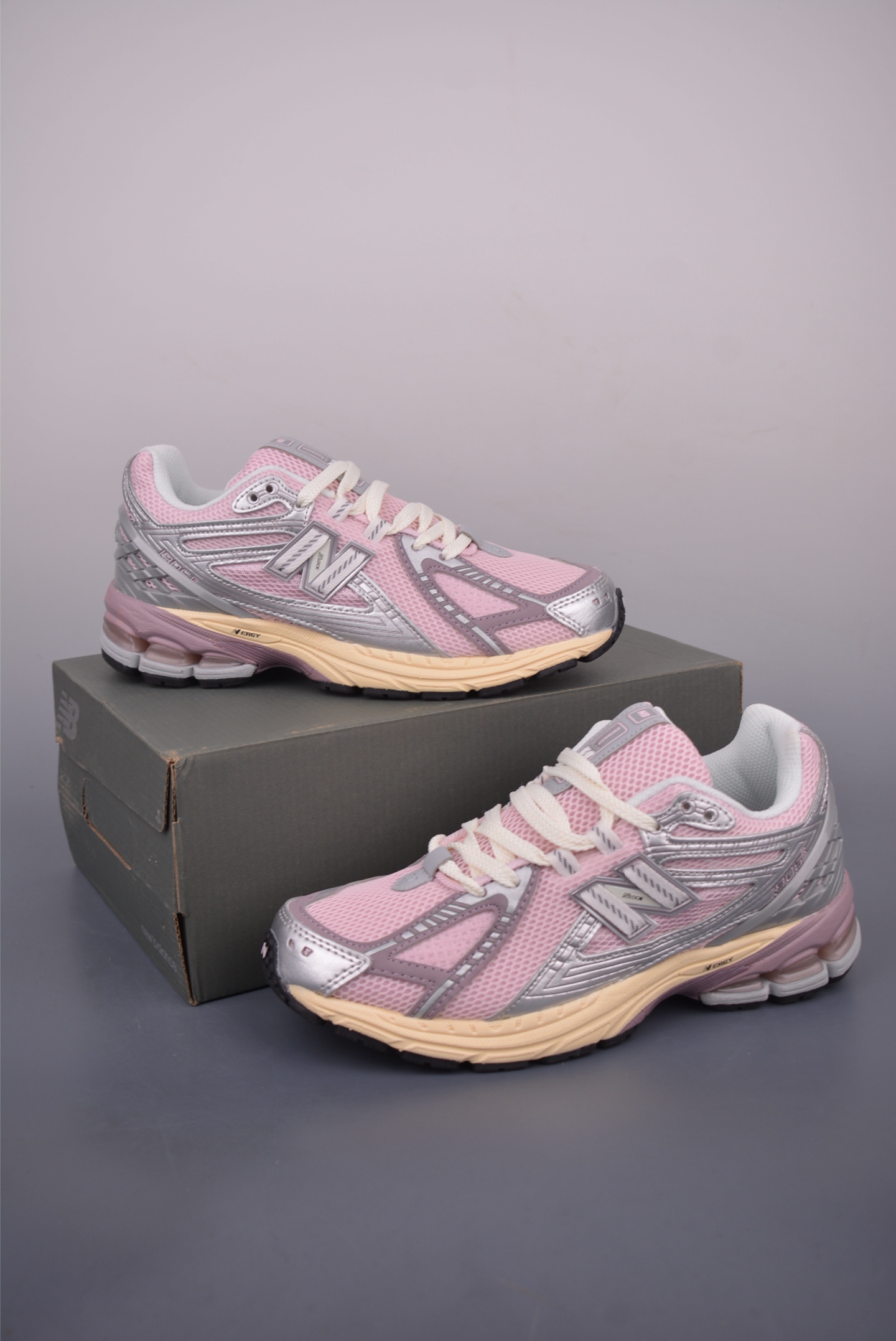 New Balance 1906R Series Retro Sneakers - Premium Comfort & Style 5 i1752272433933 6266 0 4