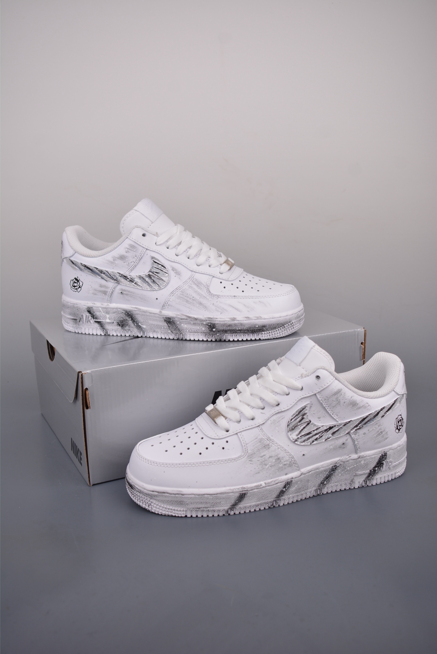Nike Air Force 1 Low 涂鸦做旧 CW2288-111-莆田鞋,莆田鞋货源,高仿鞋,高仿鞋货源,安福档口,莆田高仿鞋,莆田鞋批发,高仿鞋批发,莆田高仿运动鞋,高仿运动鞋,莆田运动鞋 Nike Air Force 1 Low 涂鸦做旧 CW2288-111