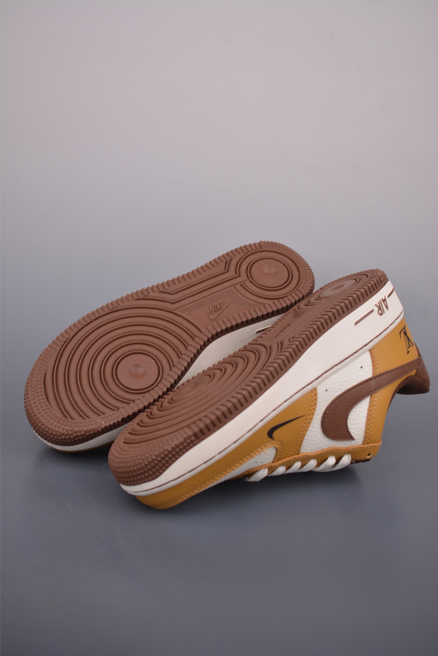 Nike Air Force 1 Low Louis Vuitton: Iconic Style, Supreme Comfort, and Quality 3 i1752354811999 5405 0 2