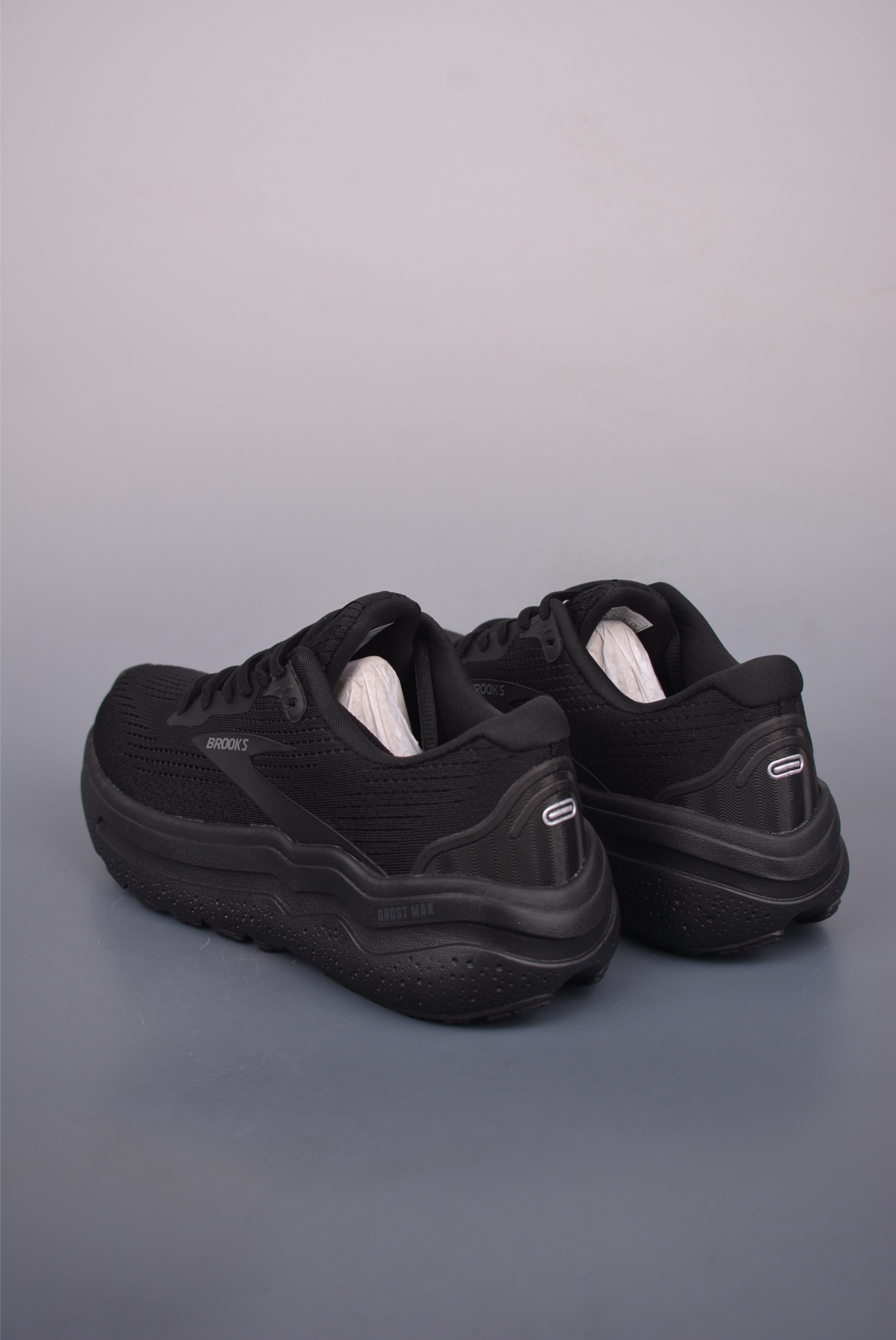 Brooks Hyperion Max 2 Running Shoes - Lightweight, Breathable, and Cushioned 3 i1752354870950 7978 0 1