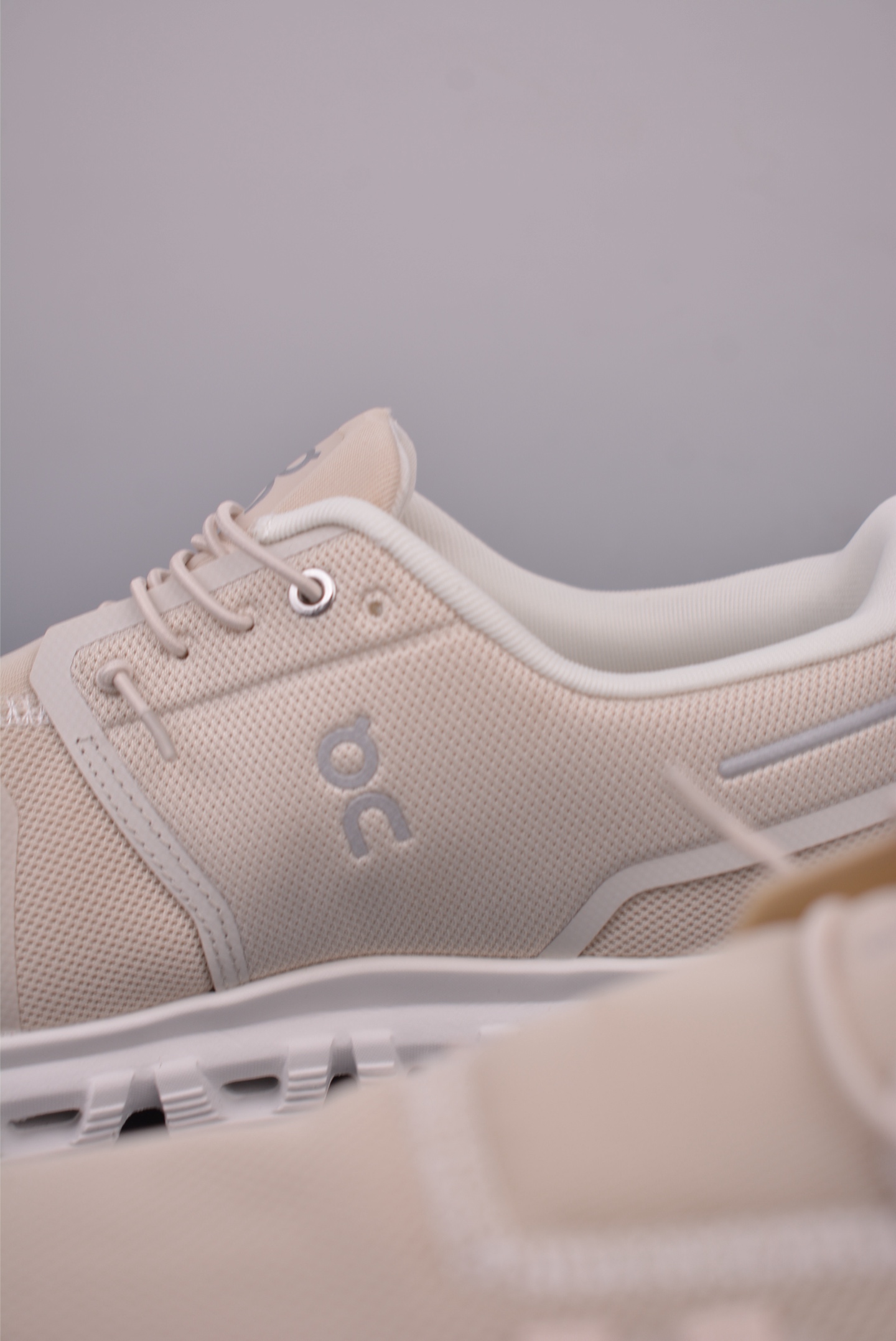 On Cloudtilt Beige Running Shoes | Outdoor Street Style Sneakers 9 i1752355059376 8505 0 7