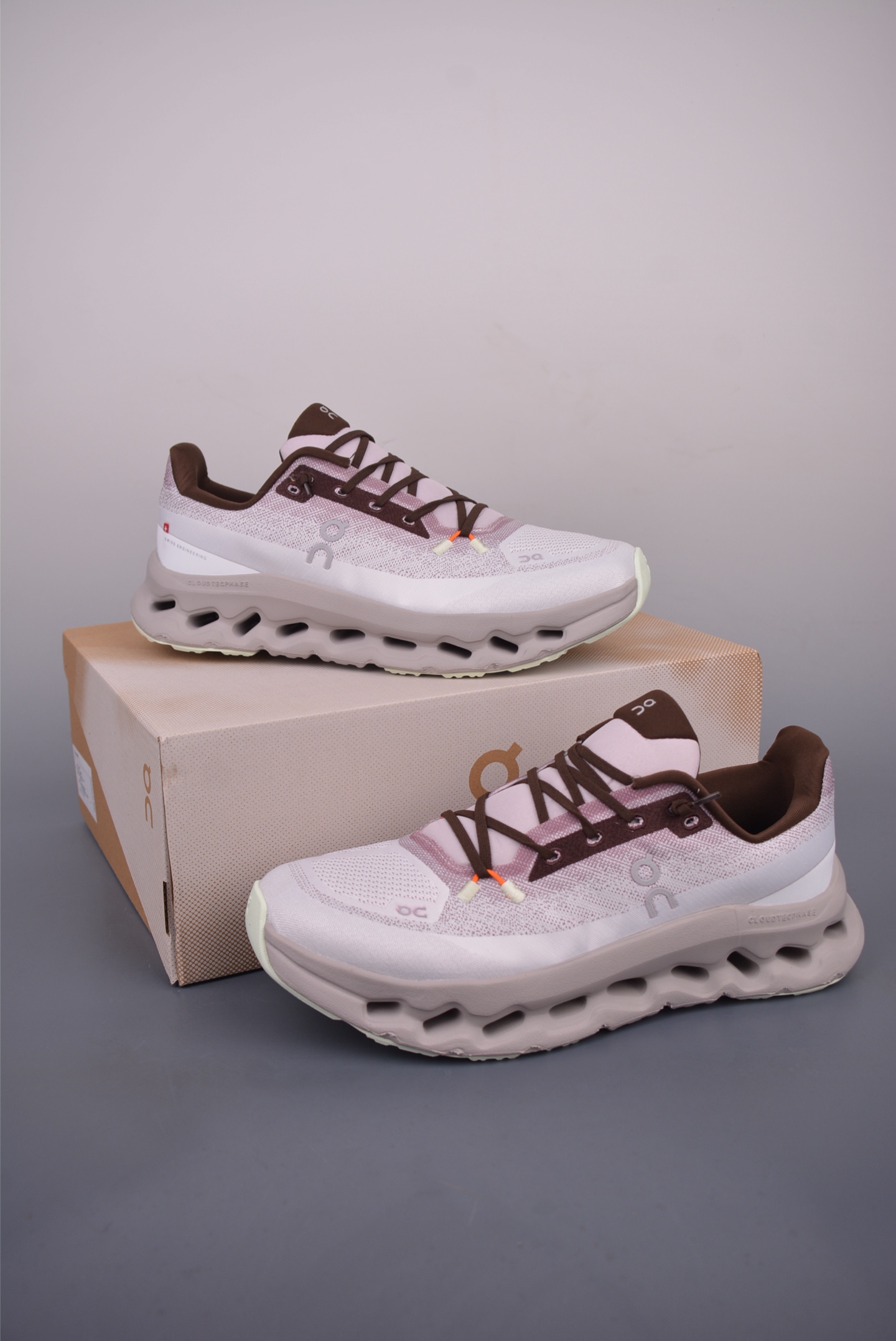 On Cloudtilt Running Shoes - Outdoor Street Style, Functional & Fashionable 5 i1752355104244 2239 0 4
