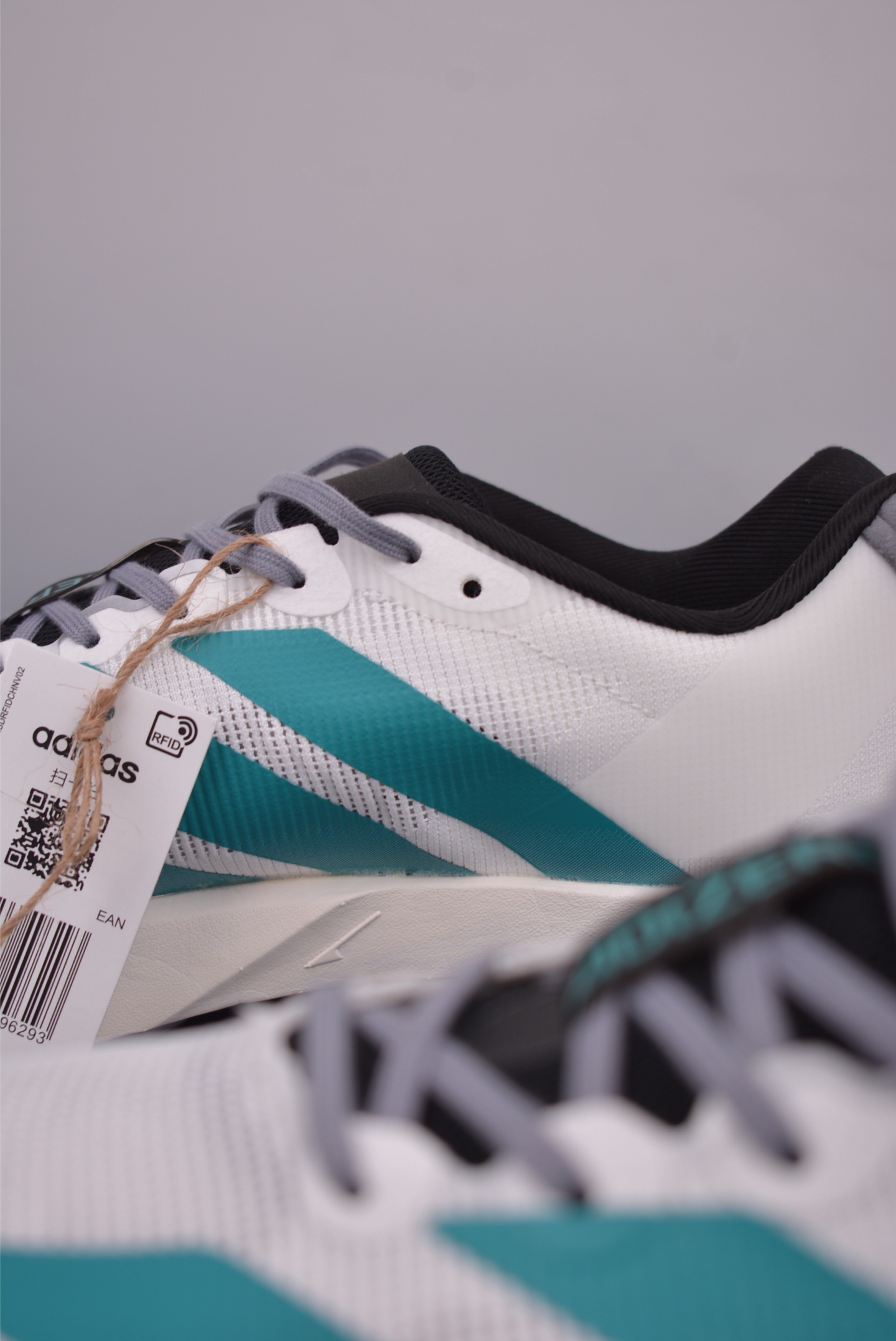 Adidas Adizero Boston 13 泡棉搭配全掌碳板 缓震透气跑步鞋 JR4791